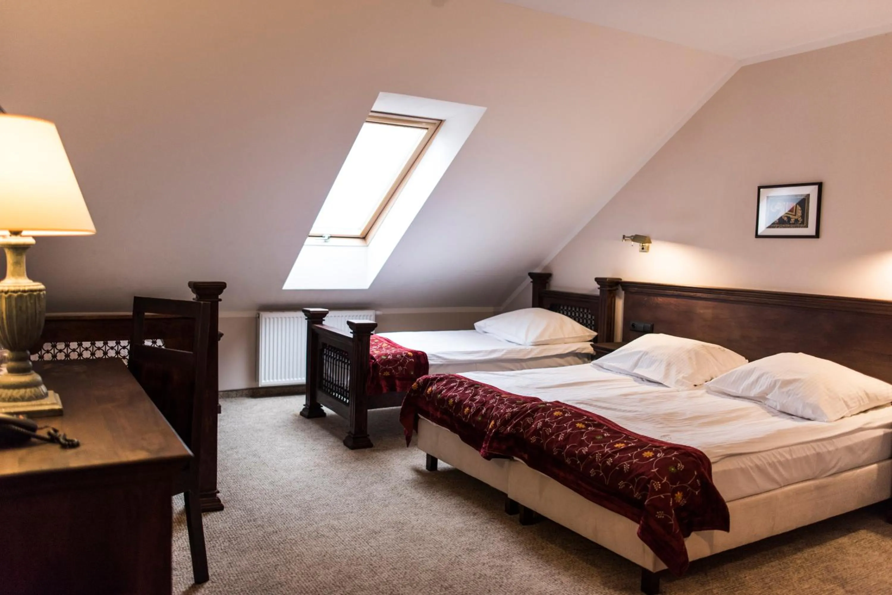 Bed in Orient Palace