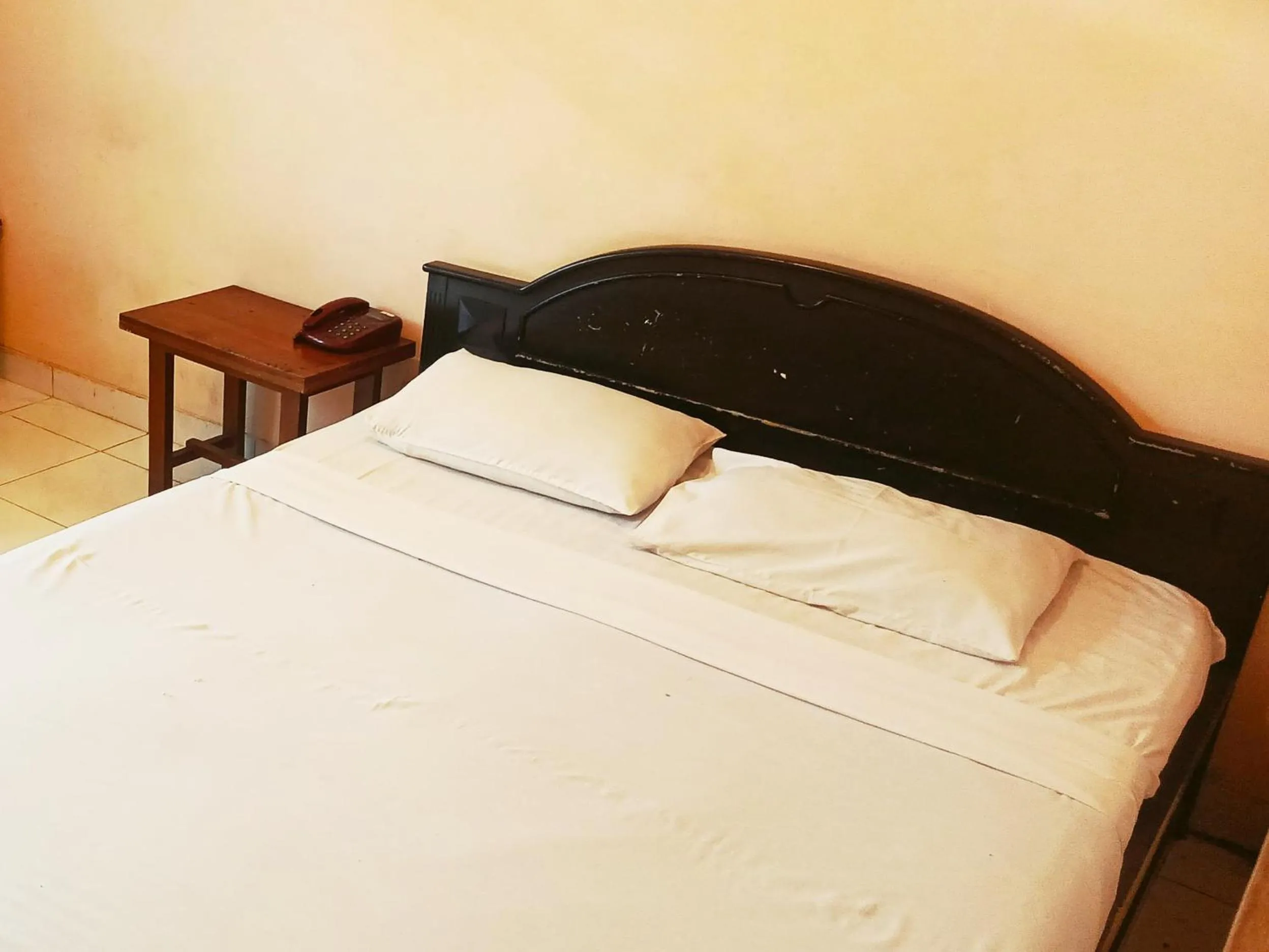 Bed in Hotel Wijaya Purwokerto