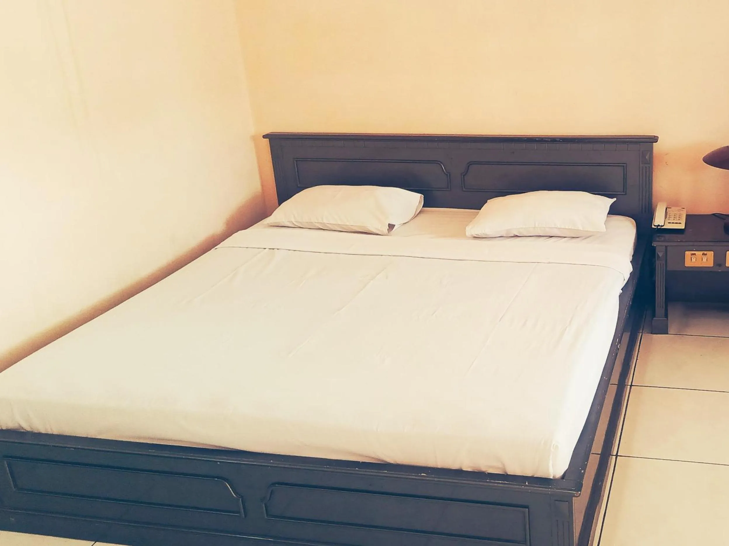 Bed in Hotel Wijaya Purwokerto