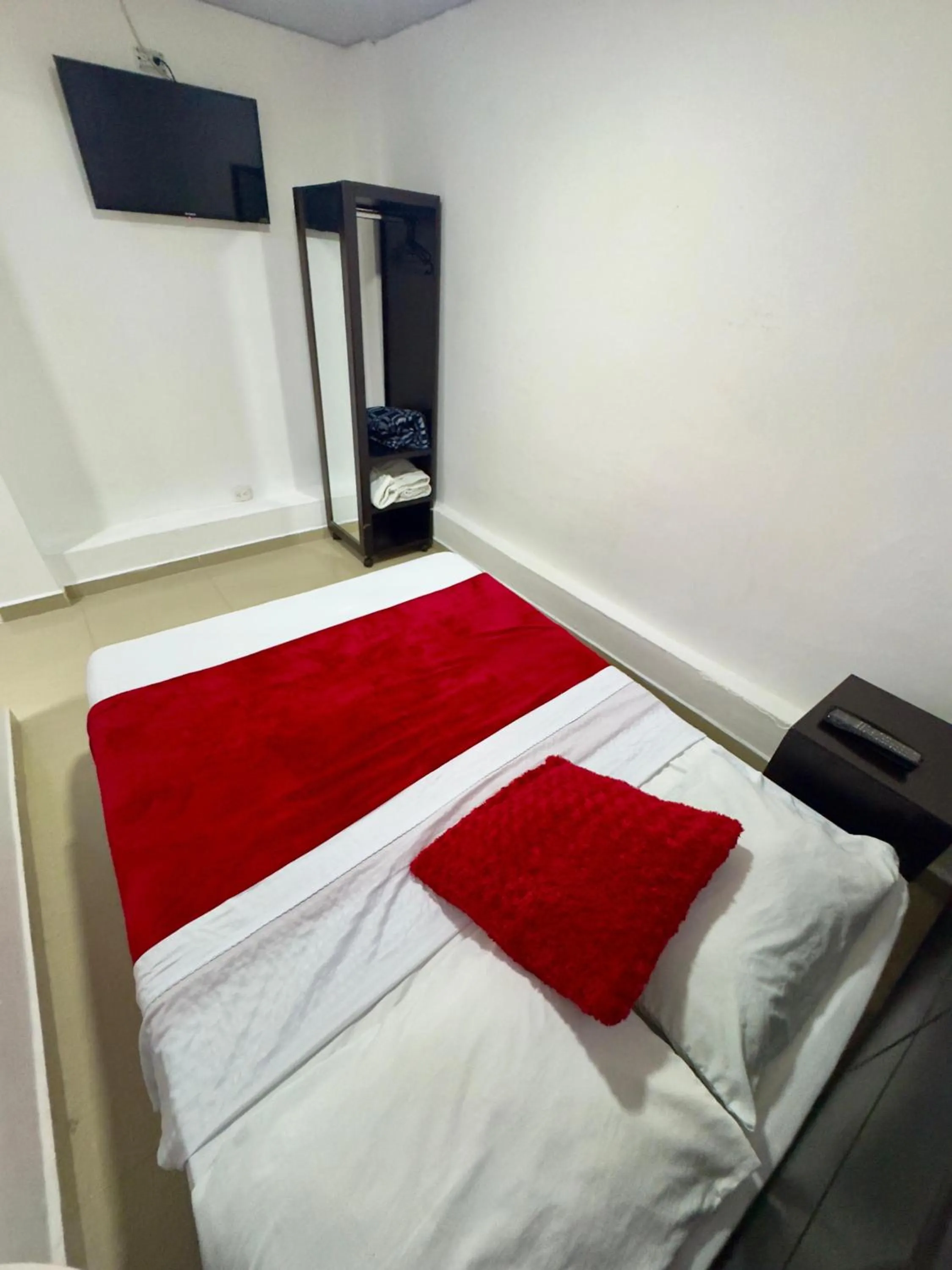 Bedroom, Bed in Hotel Blue