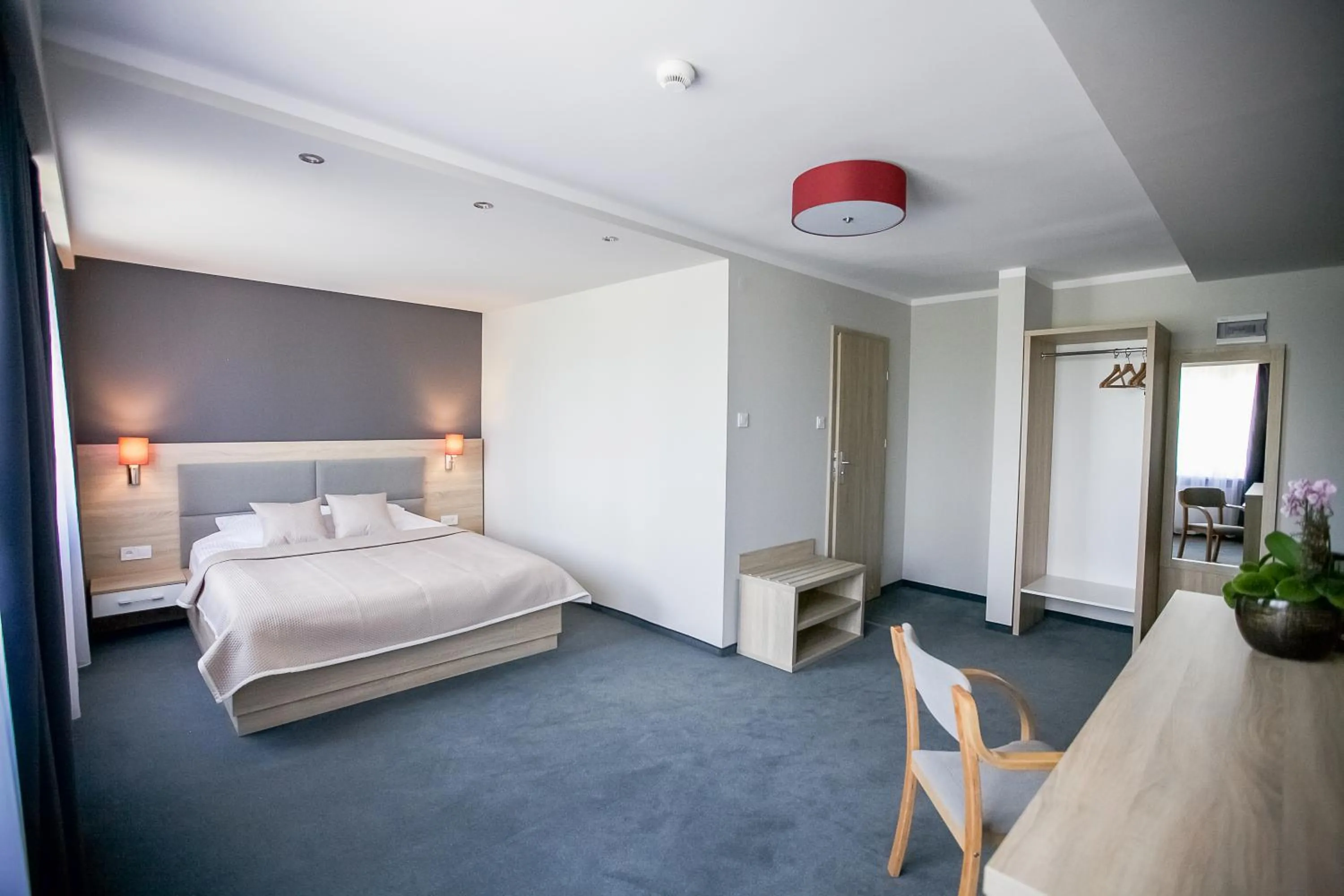 Photo of the whole room, Bed in Elba Hotel