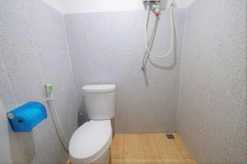 Shower in Poseidon Bungalows