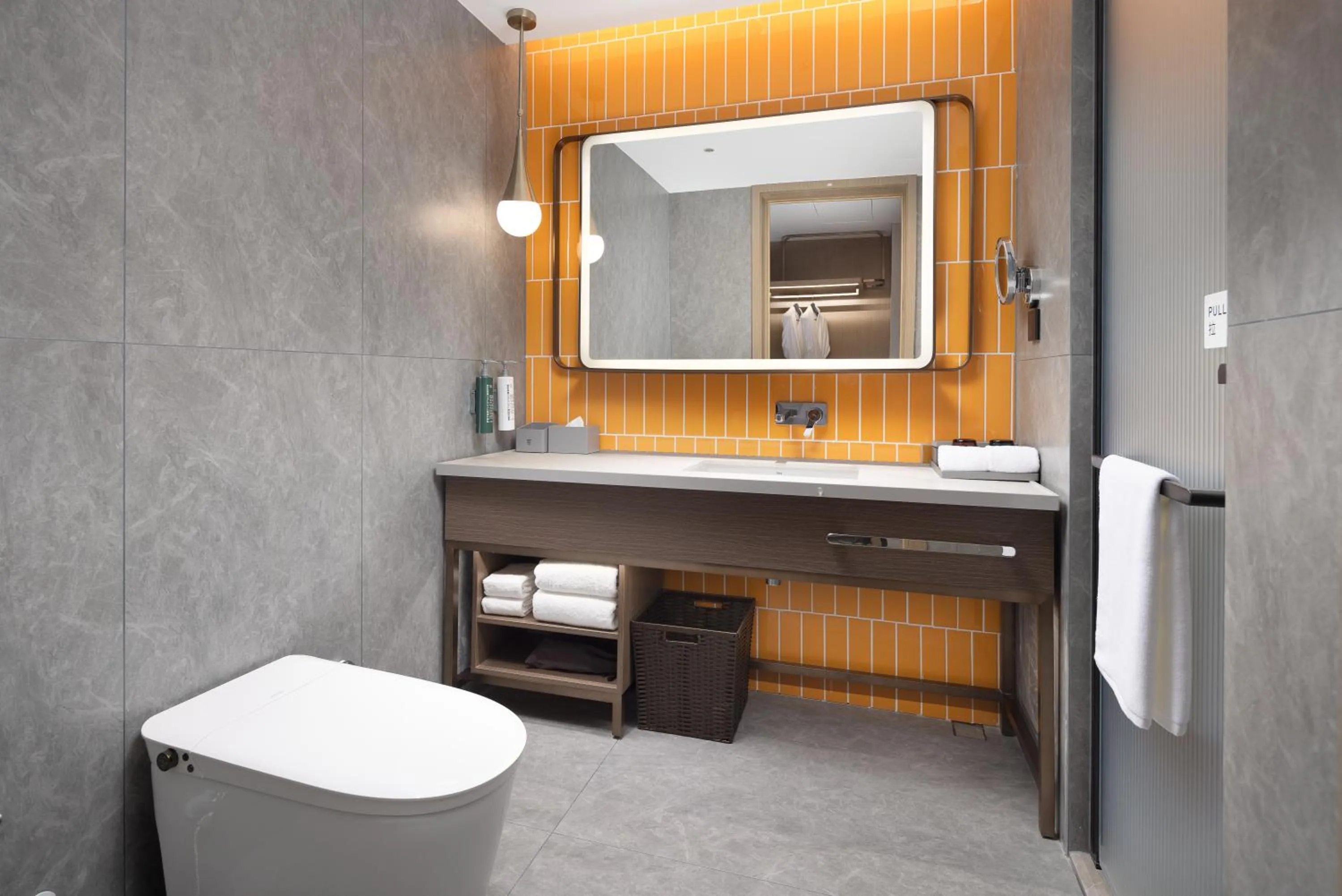 Toilet in Home2 Suite by Hilton Fuyang Taihe