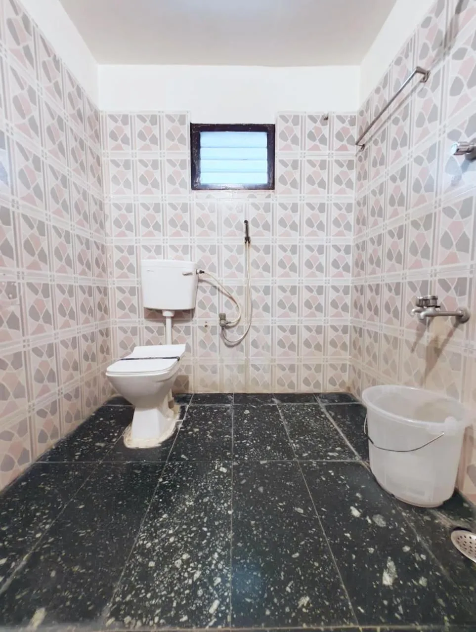 Bathroom in Hare Rama Hare Krishna - EESHA Hotel