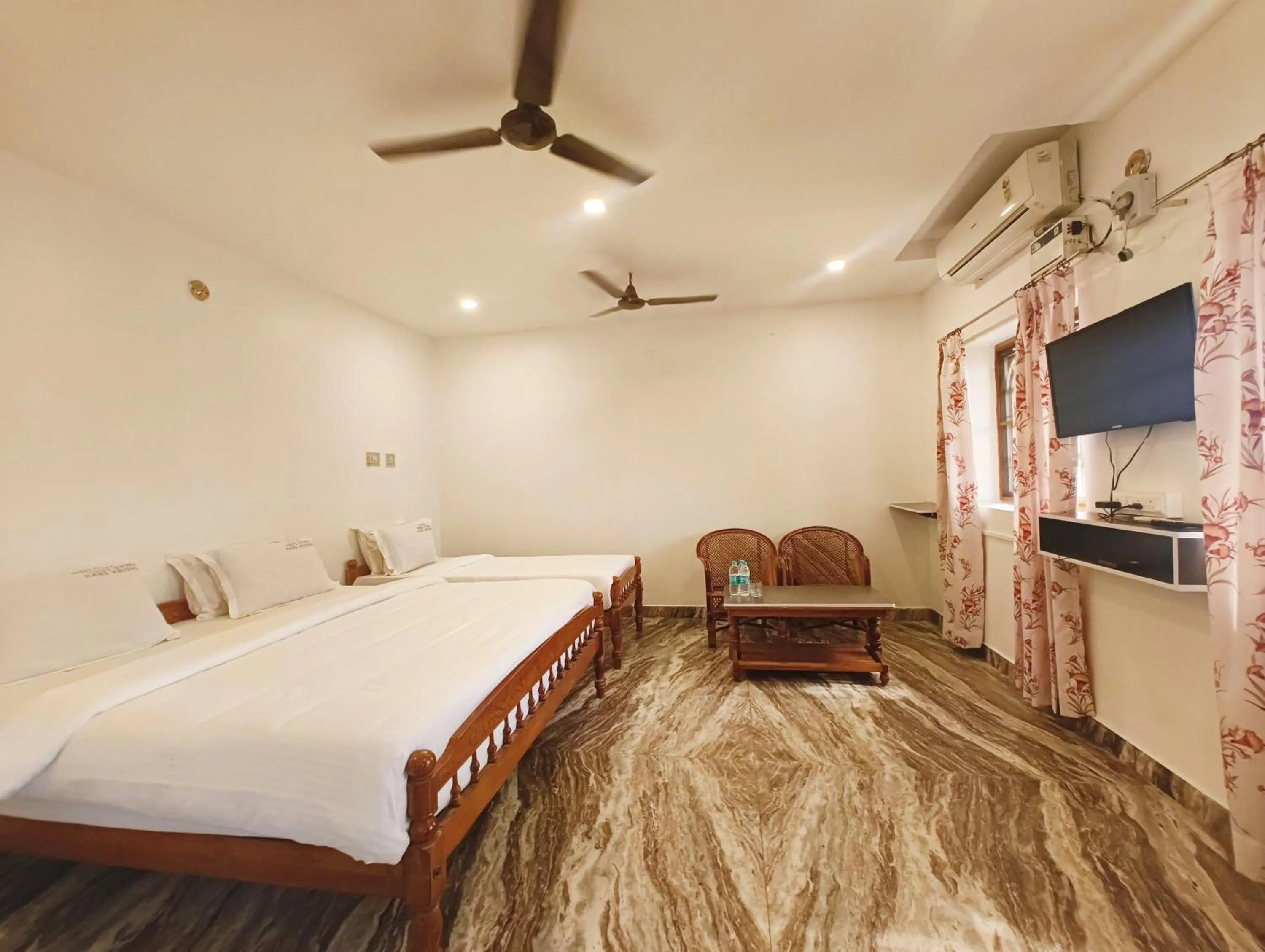 Bedroom, Bed in Hare Rama Hare Krishna - EESHA Hotel