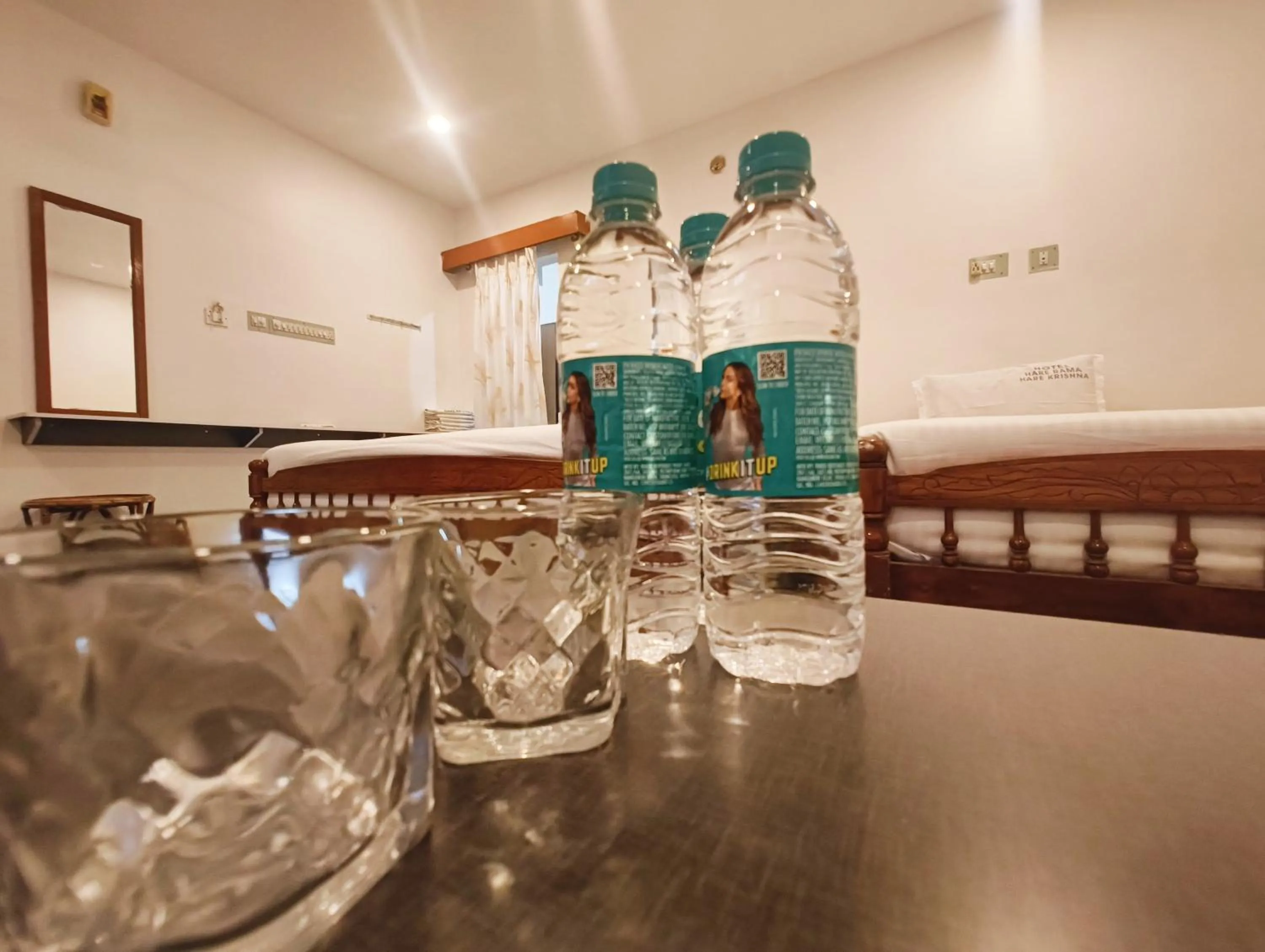 Food and drinks in Hare Rama Hare Krishna - EESHA Hotel