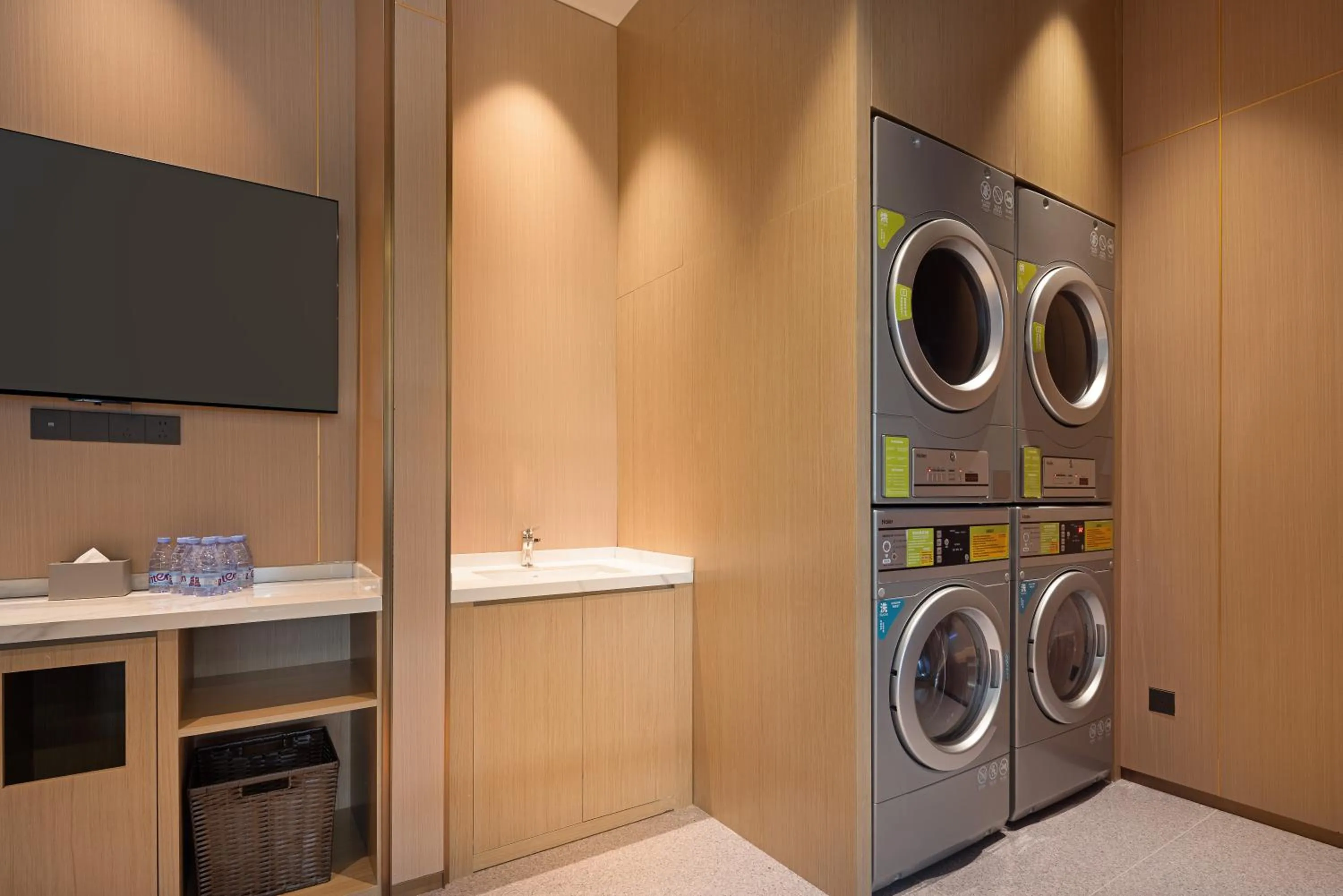 laundry in Home2 Suite by Hilton Ningbo Yinzhou