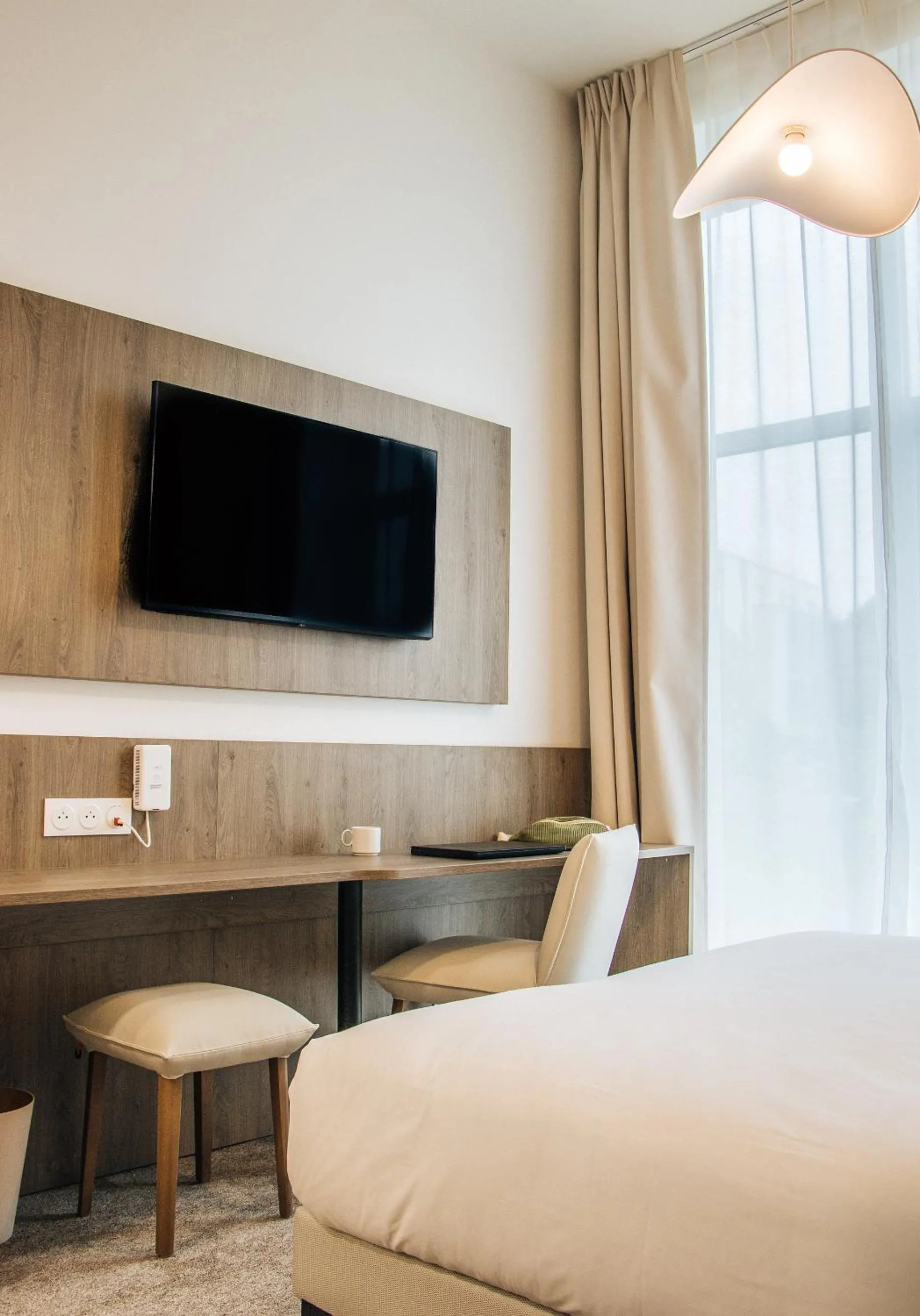 TV and multimedia, Bed in Adagio Access Bordeaux Sud Pessac