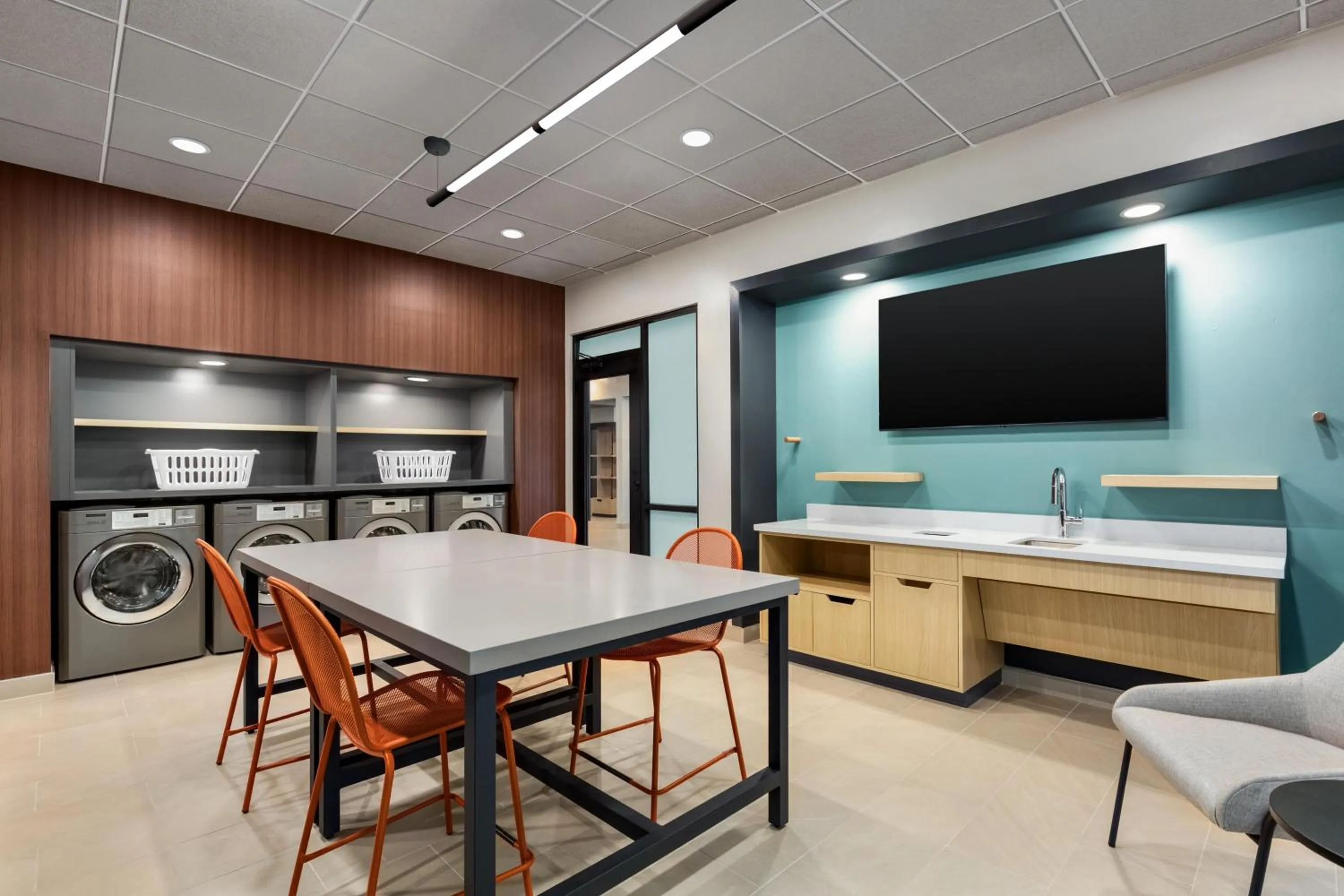 laundry in LivSmart Studios By Hilton Kokomo