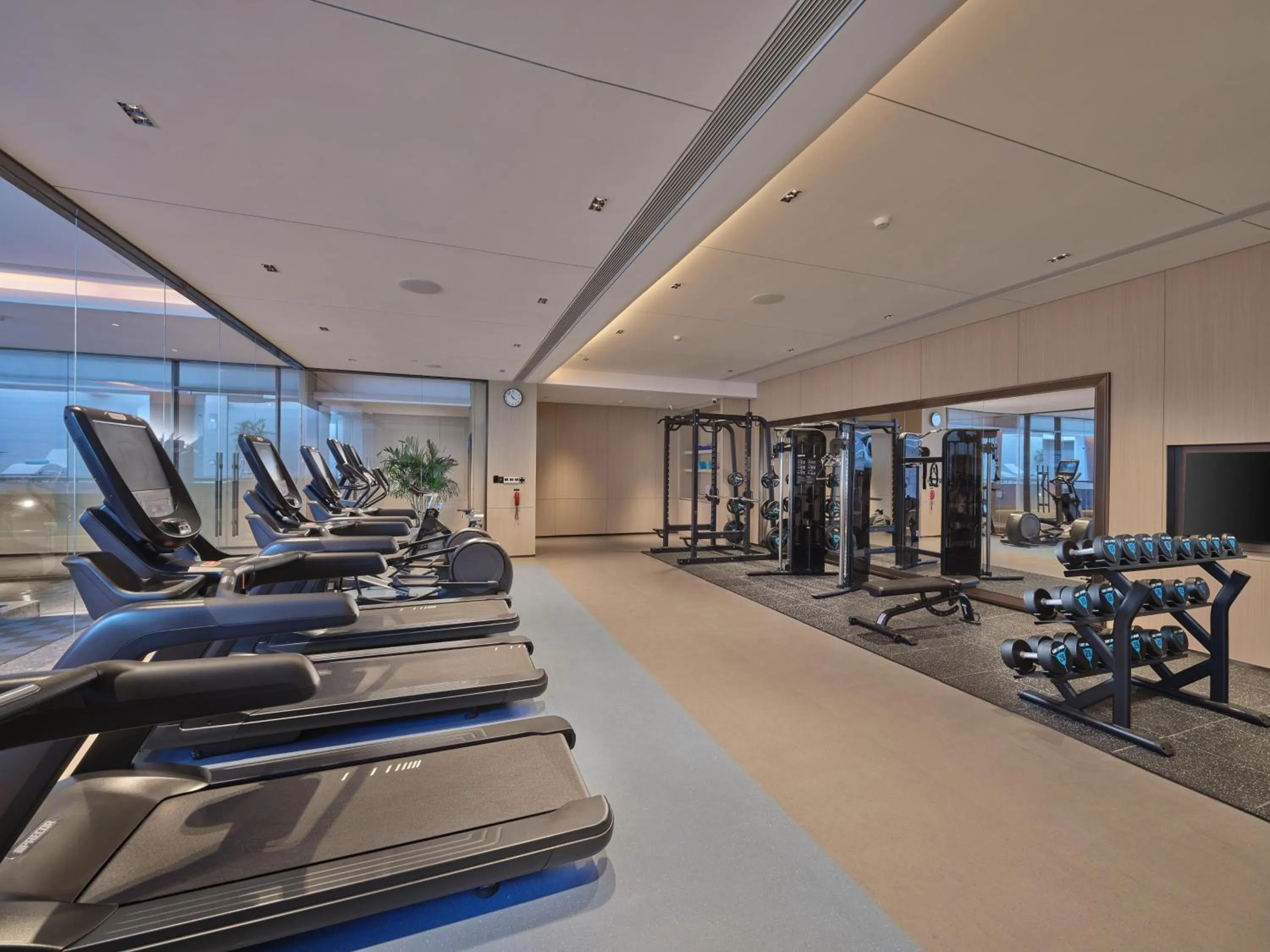 Fitness centre/facilities in Doubletree By Hilton Yanji