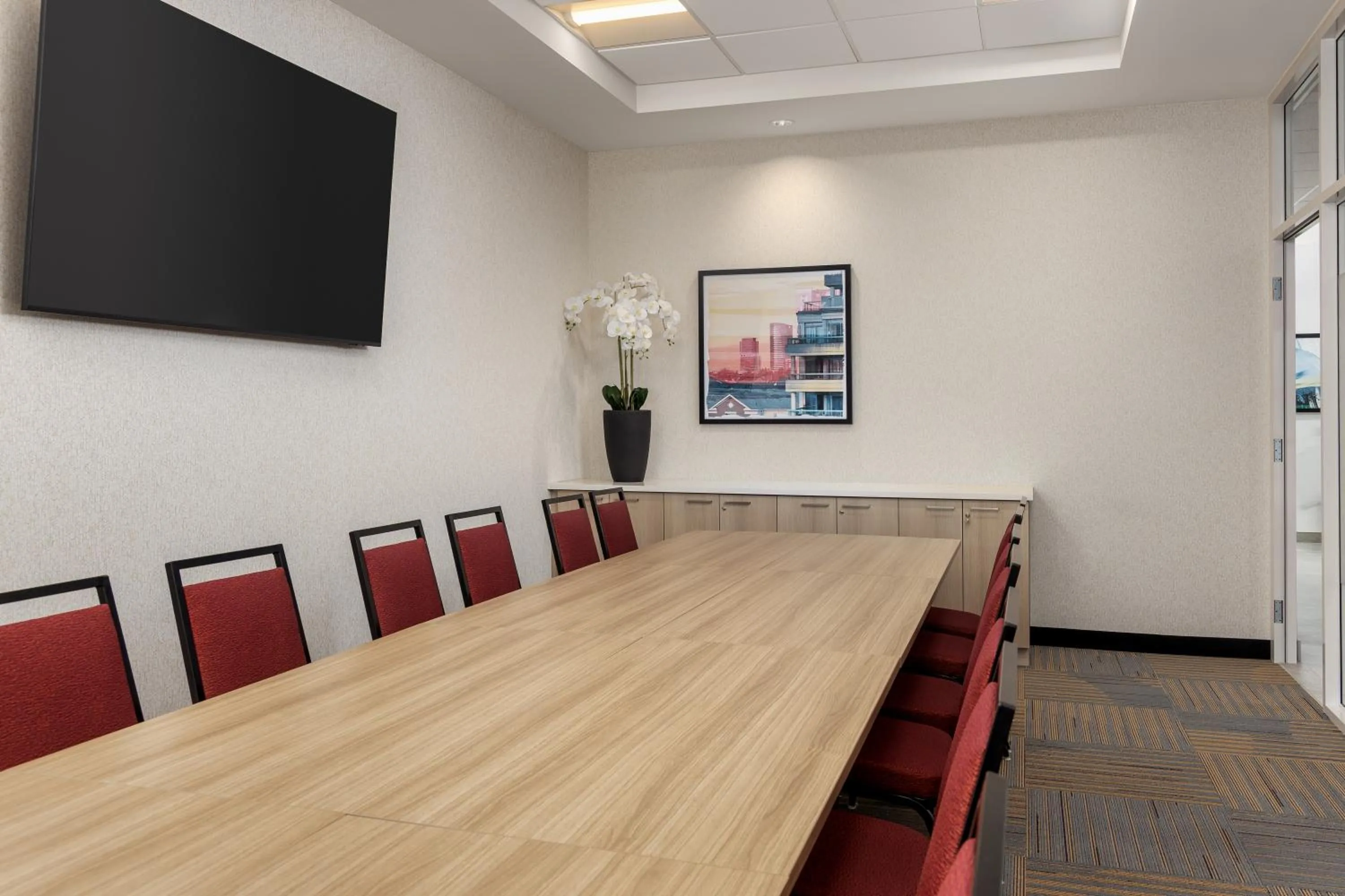 Meeting/conference room in Home2 Suites By Hilton Vaughan Toronto On