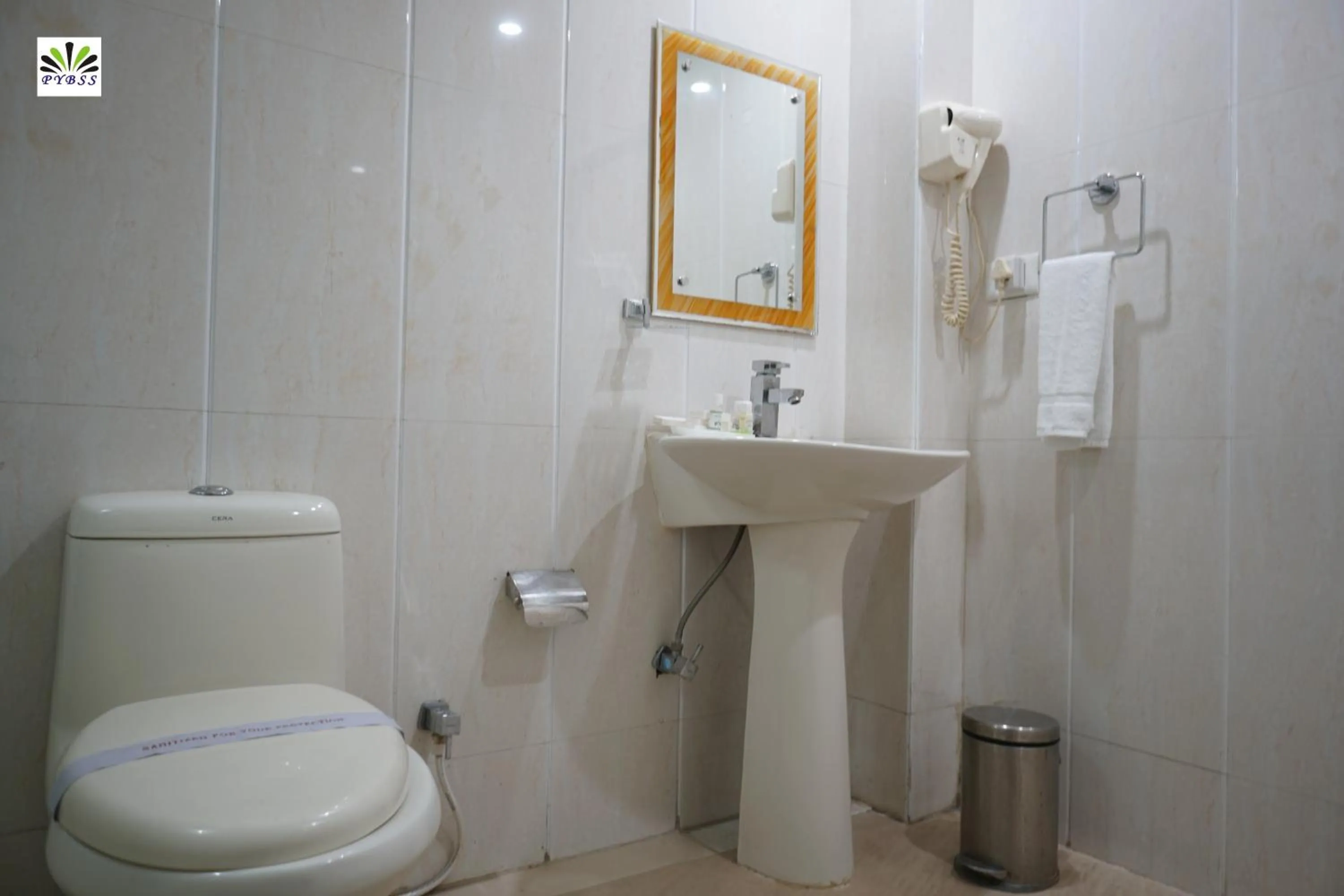 Bathroom in Hotel Pybss