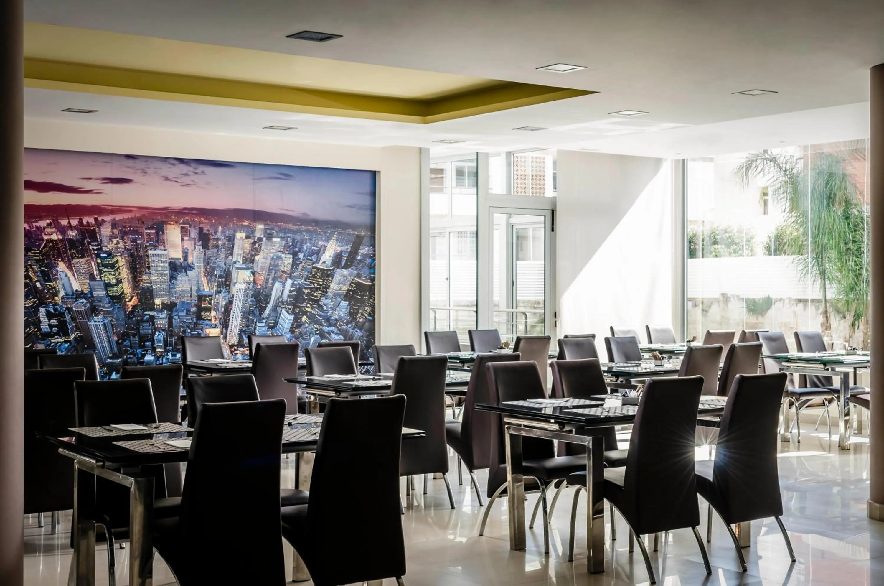 Lounge or bar in Exe Cunit Suites & Spa