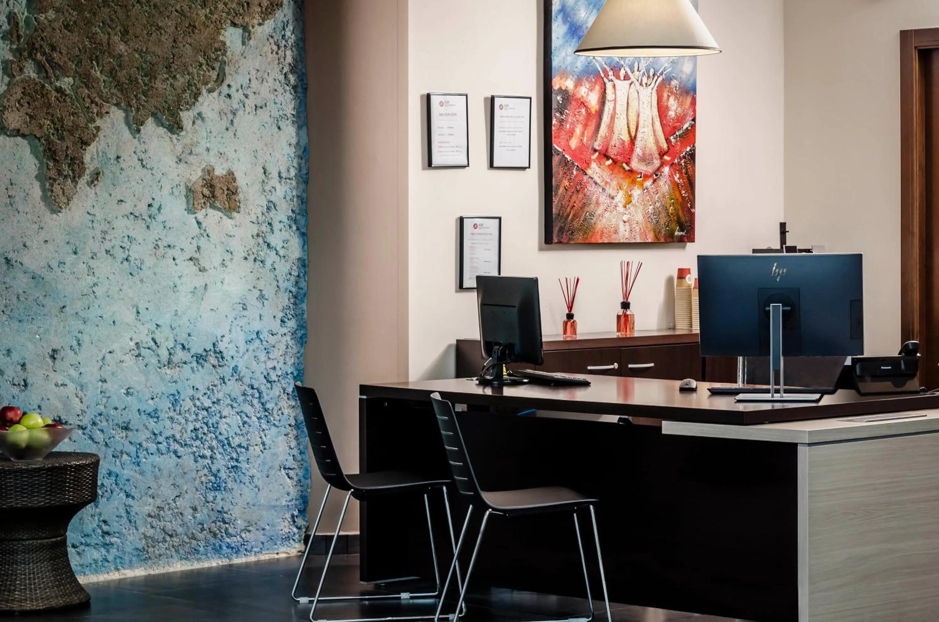 Lobby or reception in Exe Cunit Suites & Spa