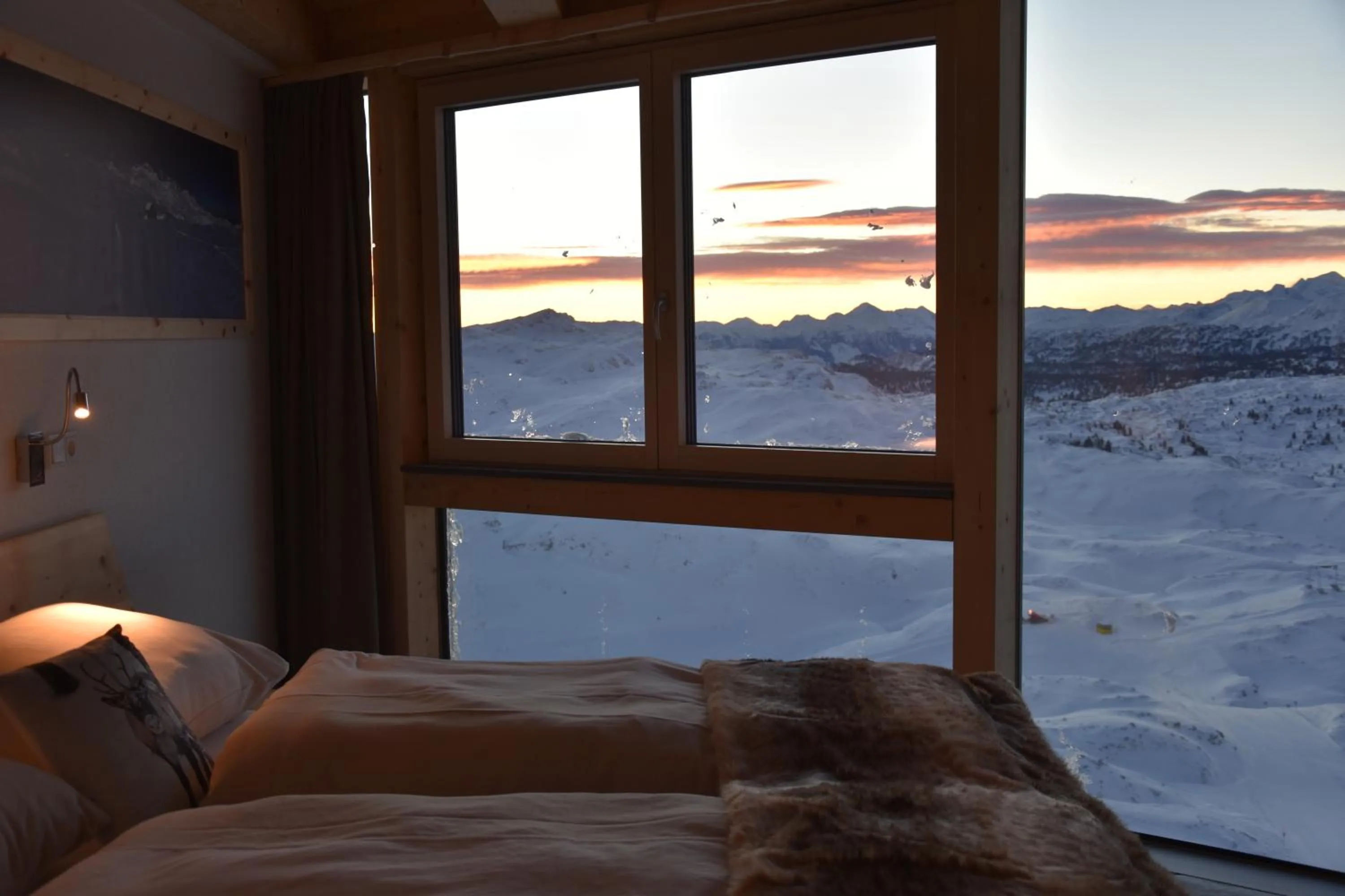 Mountain view, Bed in Lodge am Krippenstein