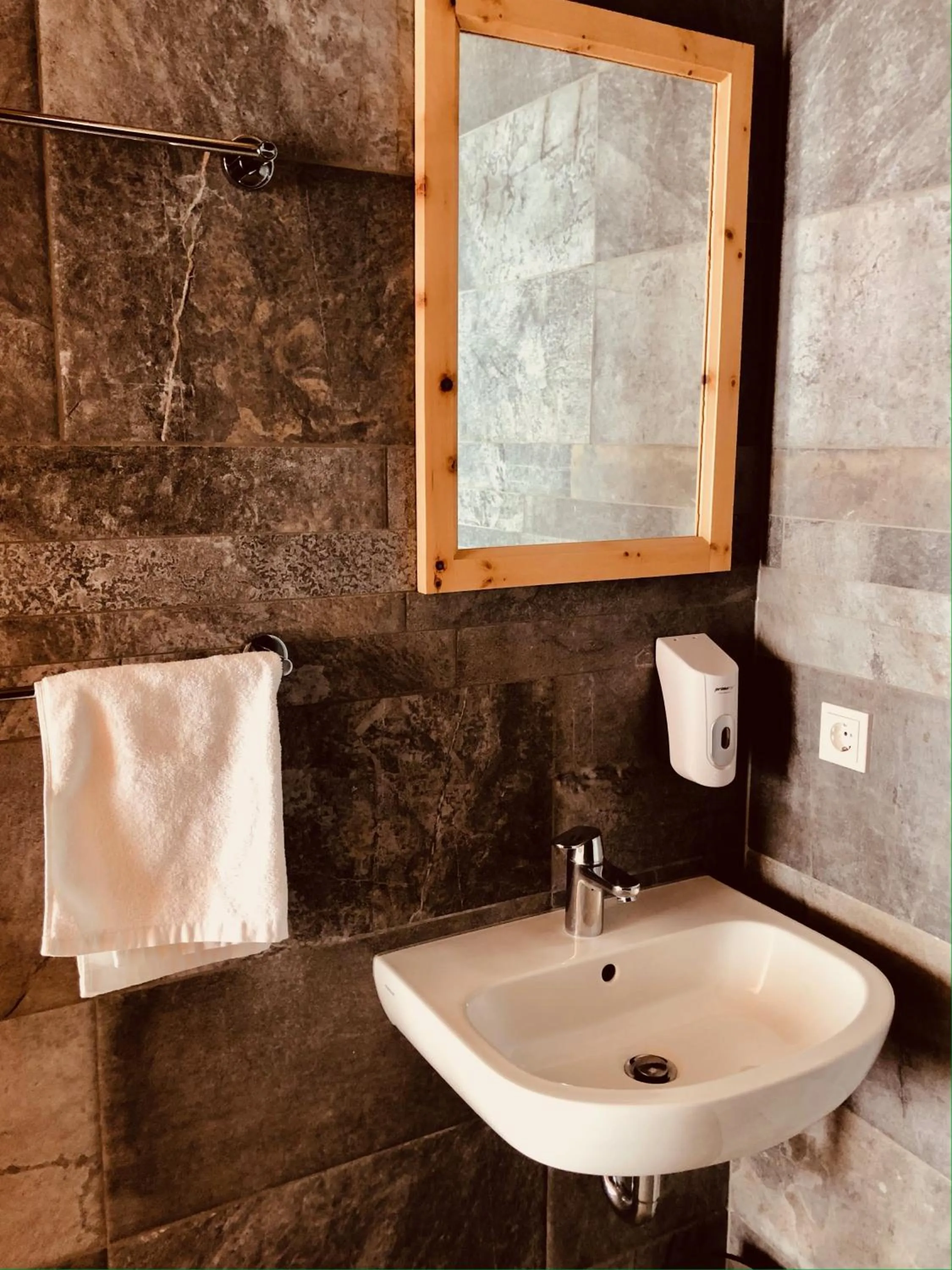 Bathroom in Lodge am Krippenstein