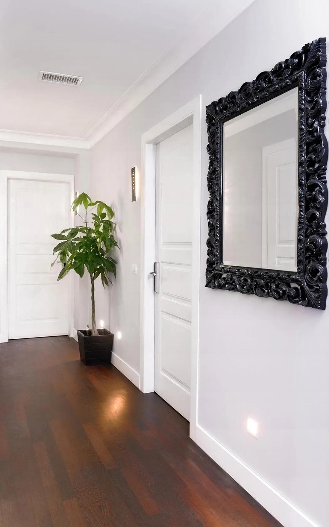 Seating area in Piazza di Spagna Suite de Charme
