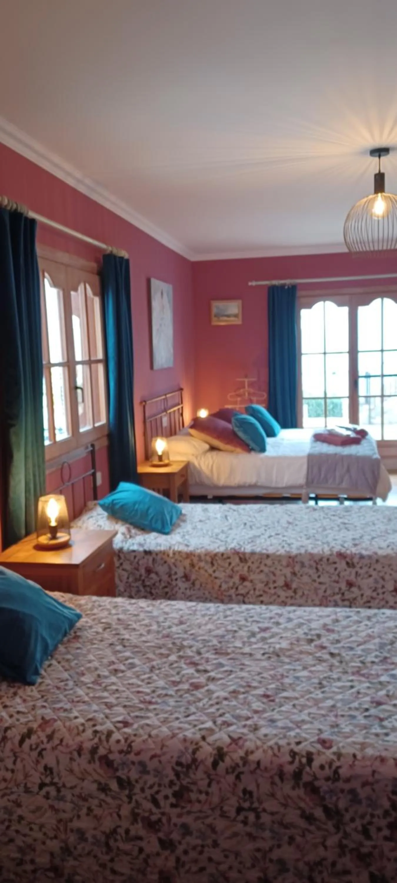 Bed in Casa Roble B&B