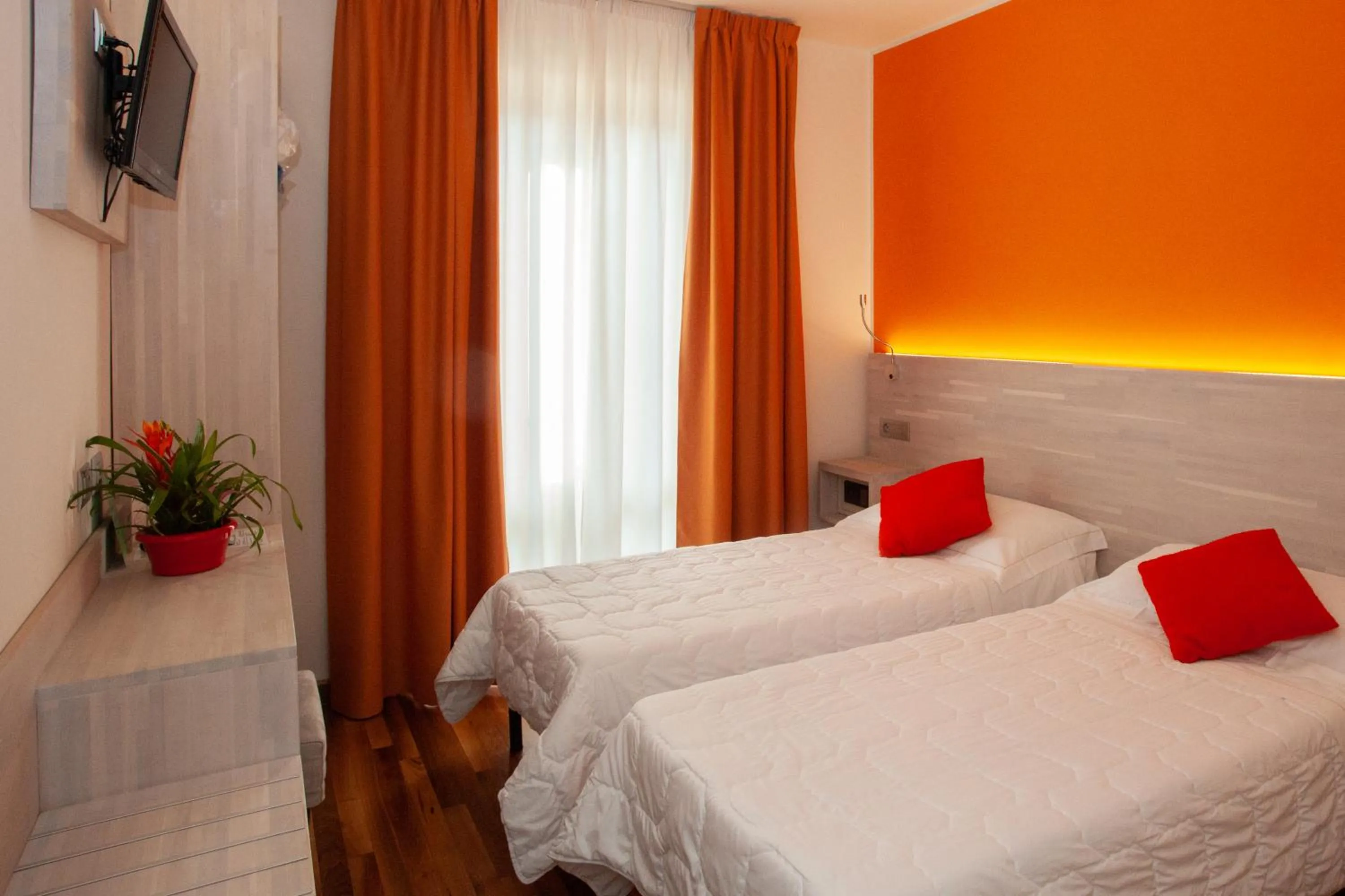 Bed in Hotel Giardino