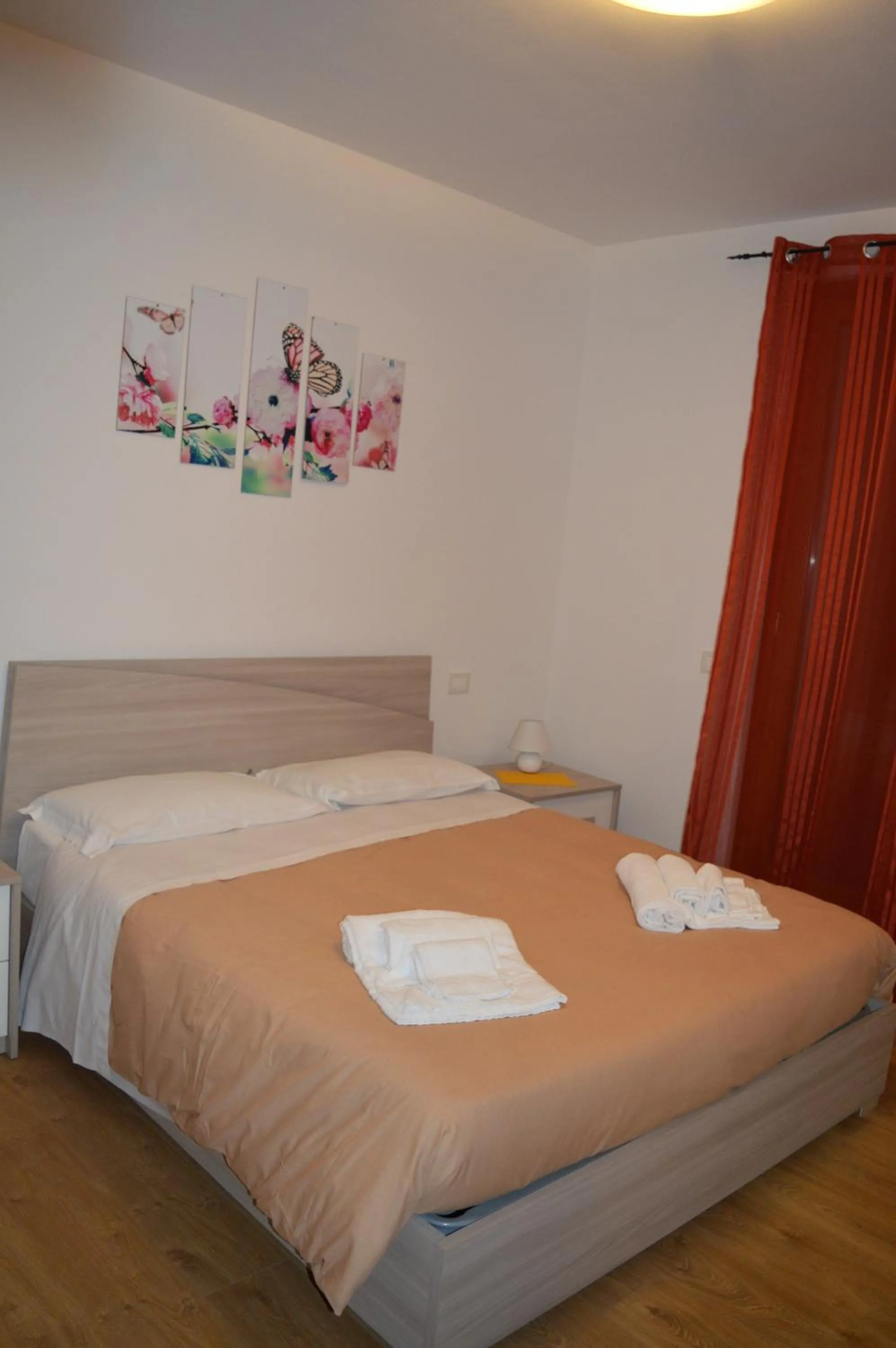 Bedroom, Bed in Villa Artemia