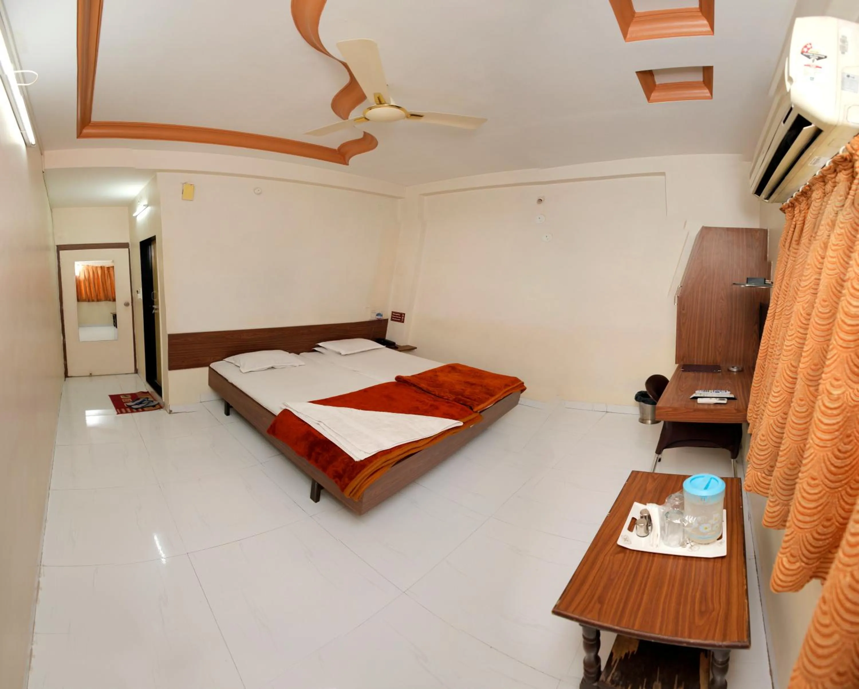 Hotel Regal Plaza