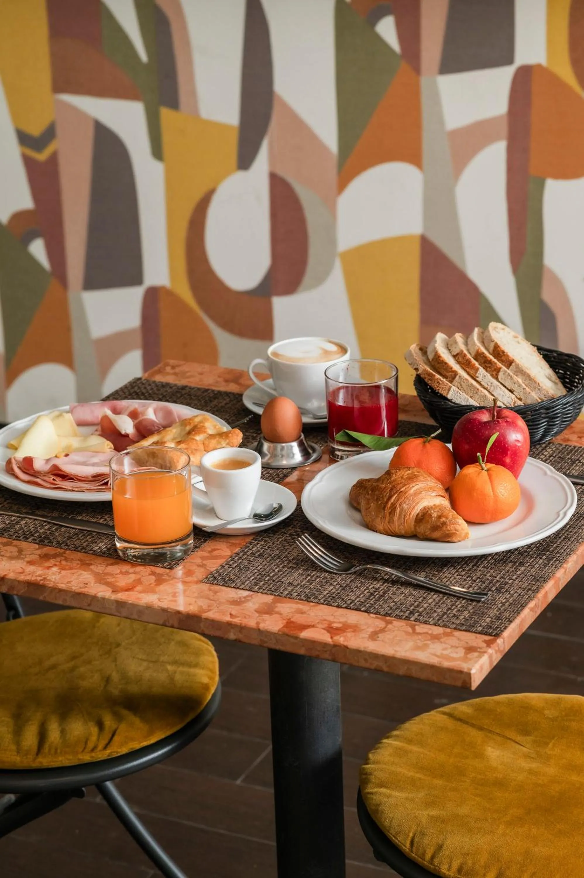 Breakfast in Hotel Valeri