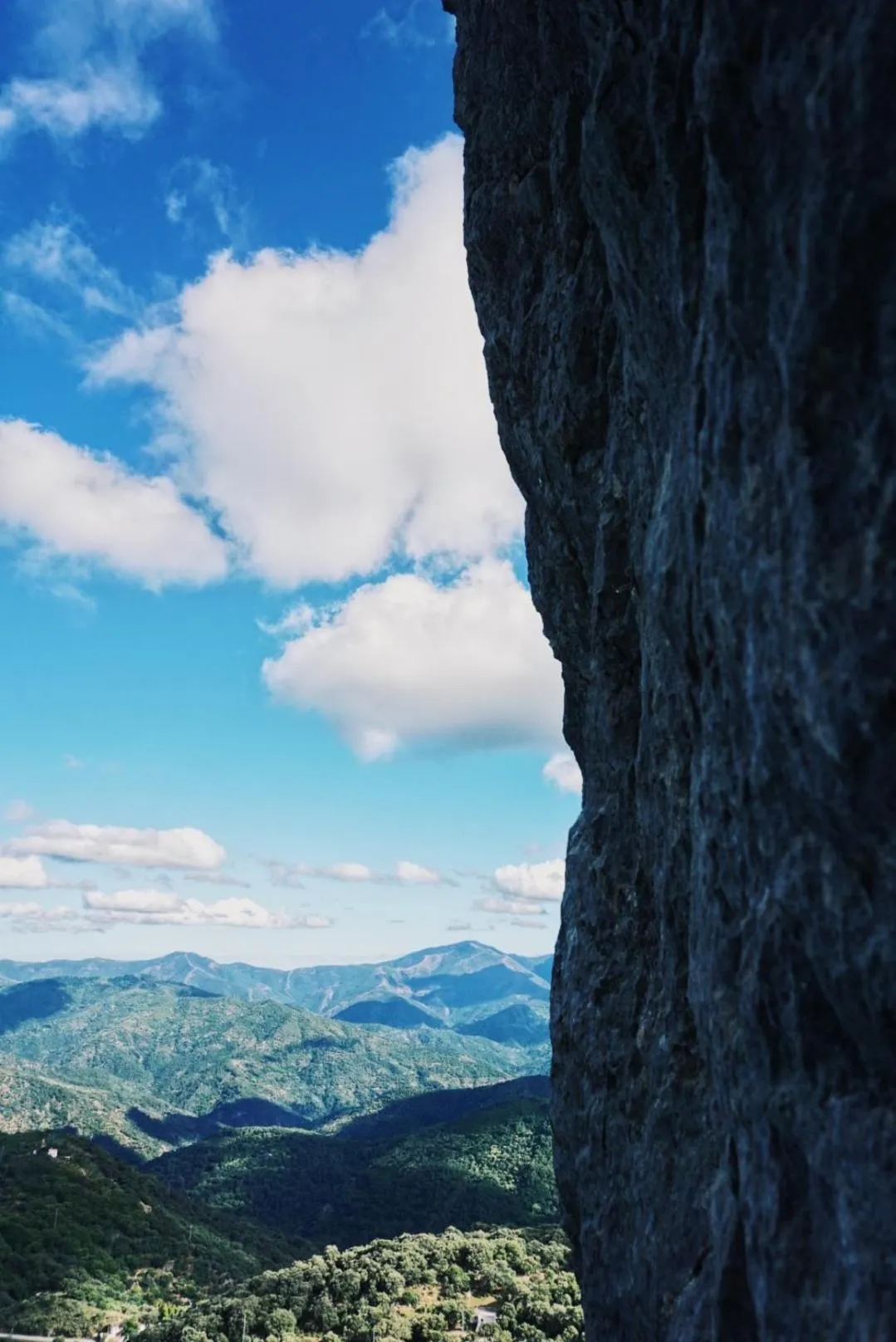 Hiking in Hotel Almejí