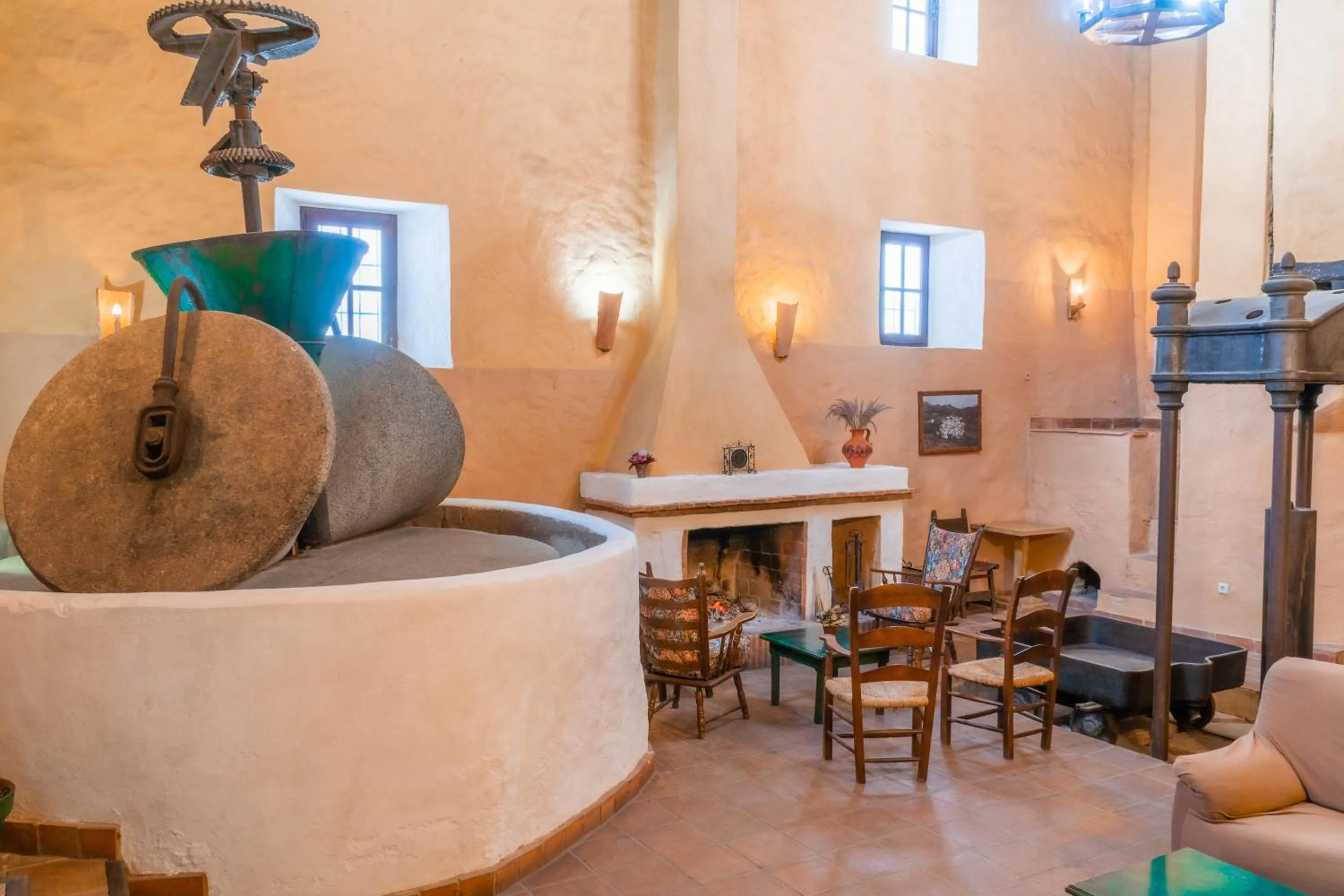 Property building in Hotel Almejí