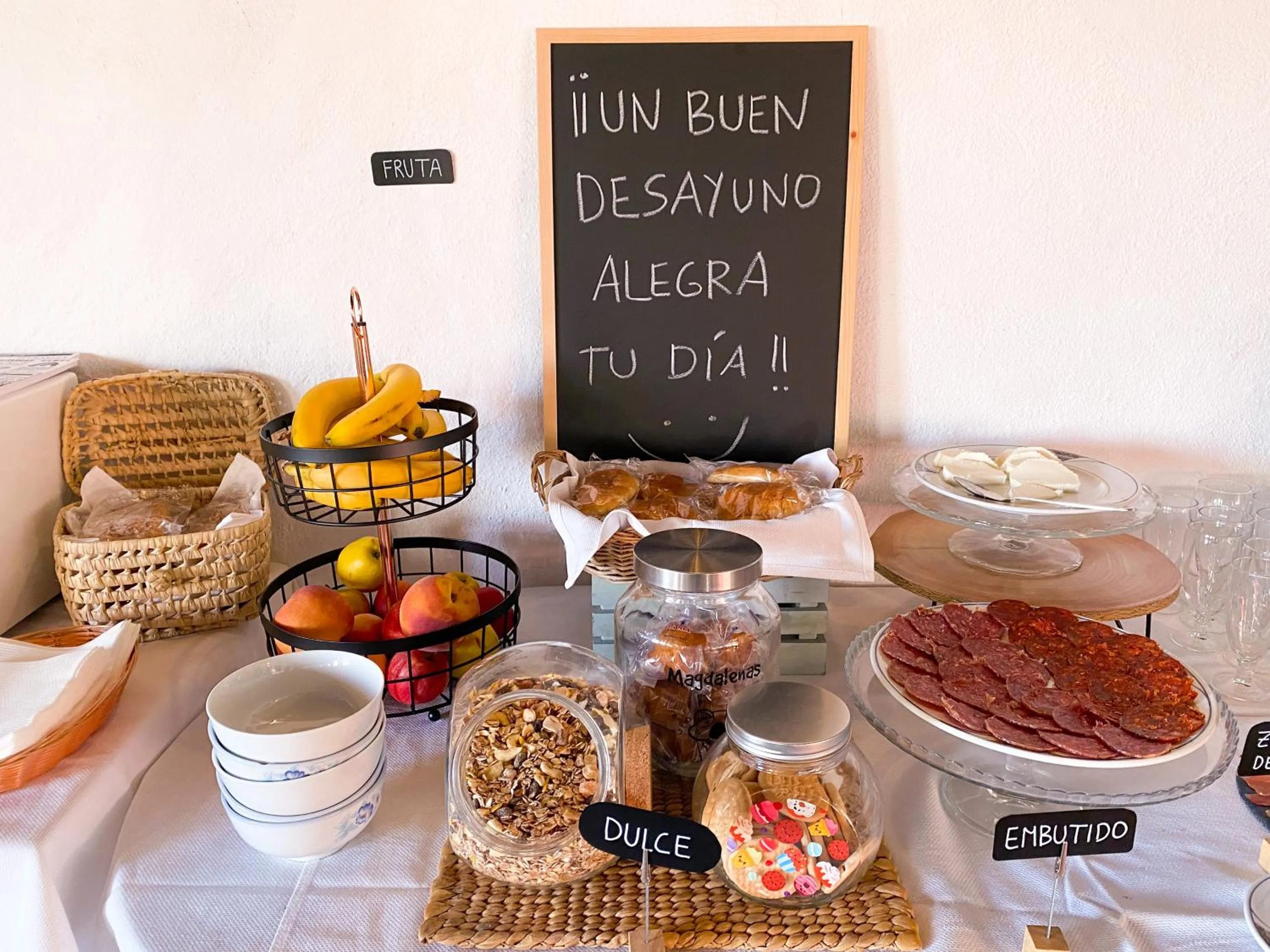 Breakfast in Hotel Almejí