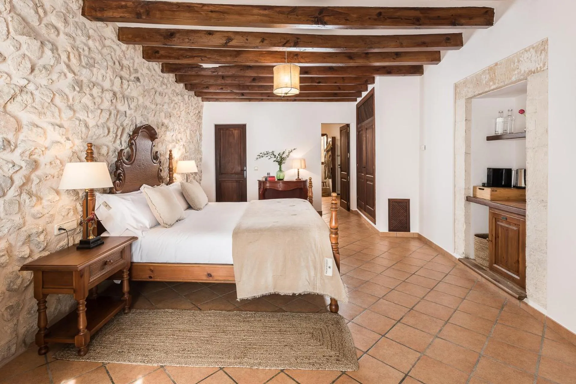 Photo of the whole room, Bed in Ca'n Beneït