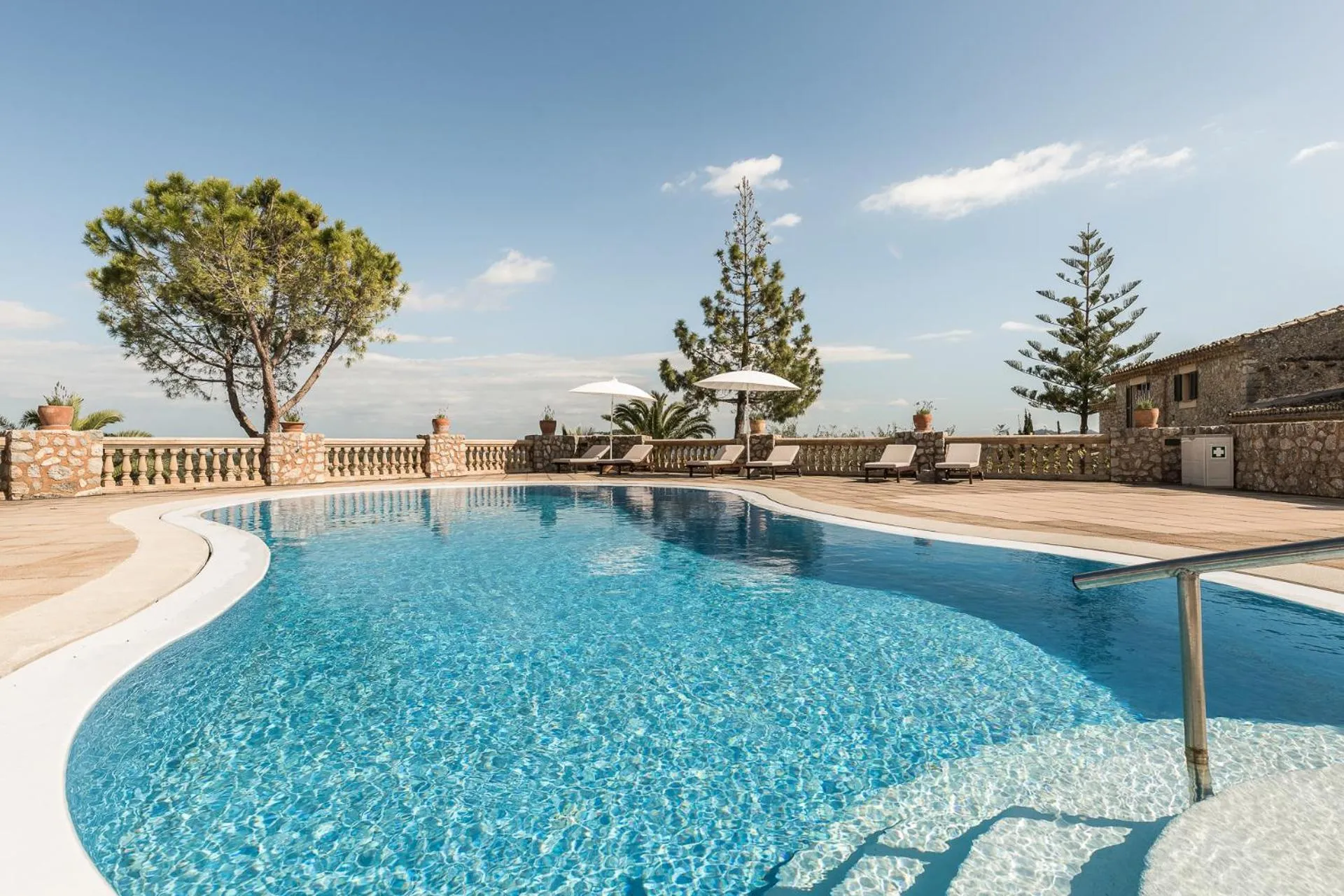 Swimming pool in Ca'n Beneït