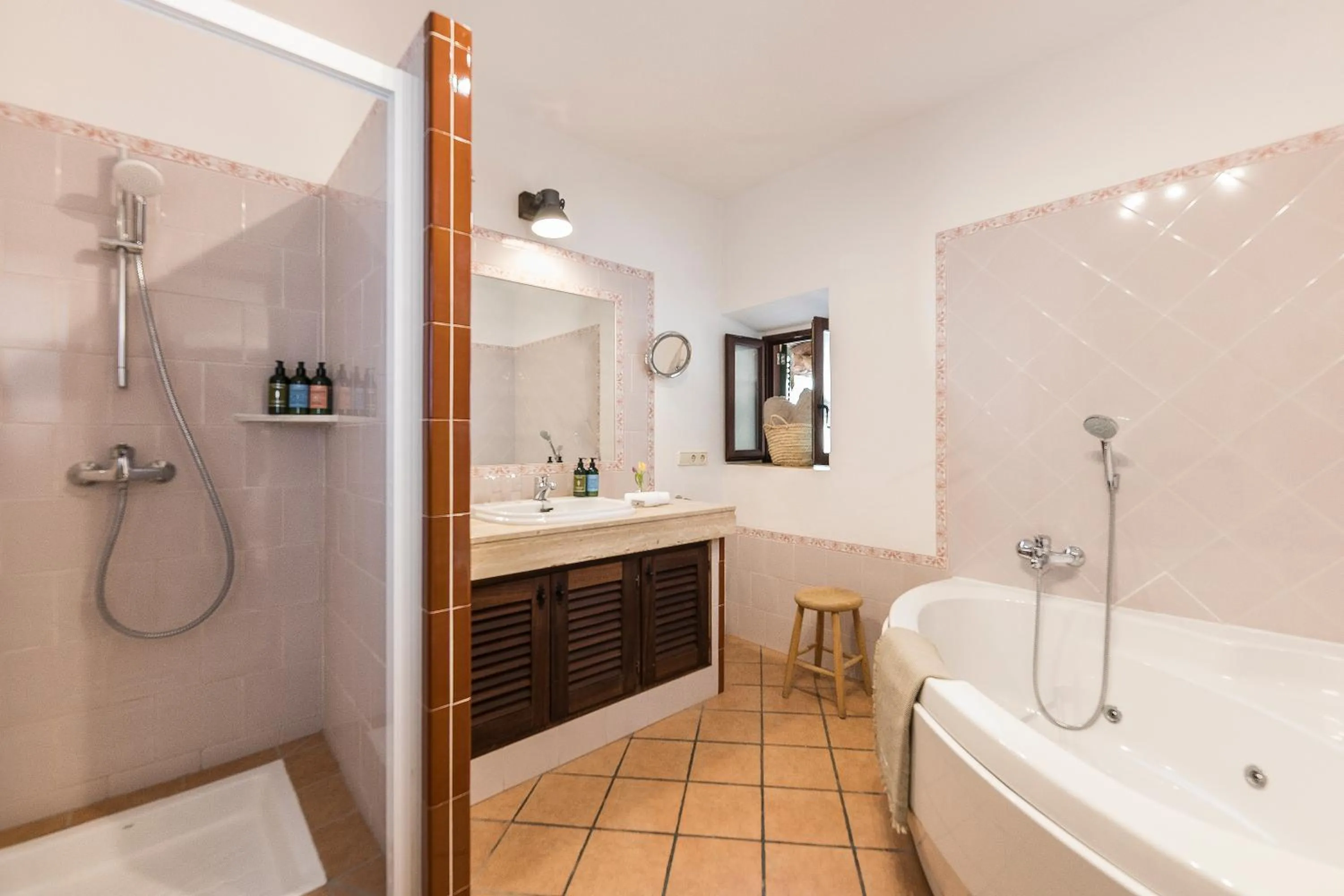 Bathroom in Ca'n Beneït