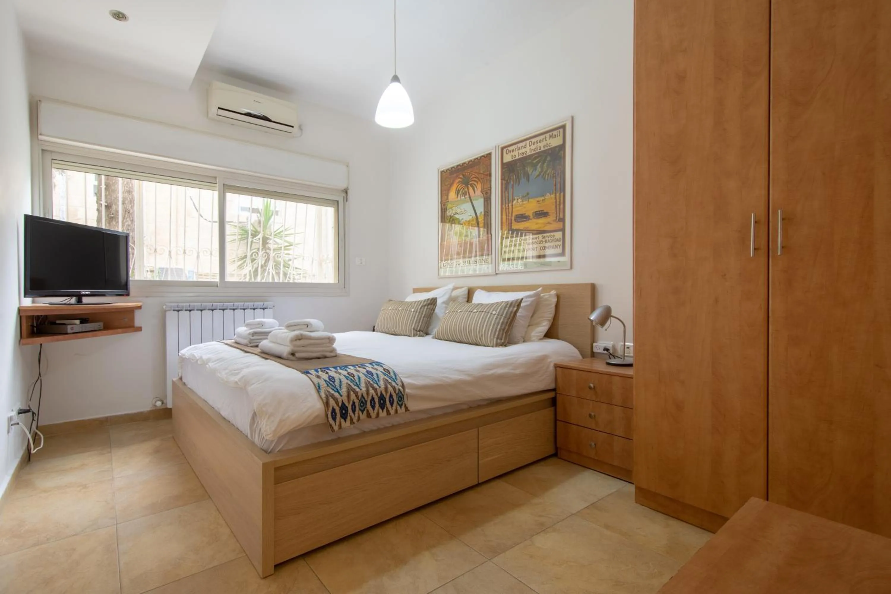 Bedroom, Bed in Colony Suites- Hananya St.