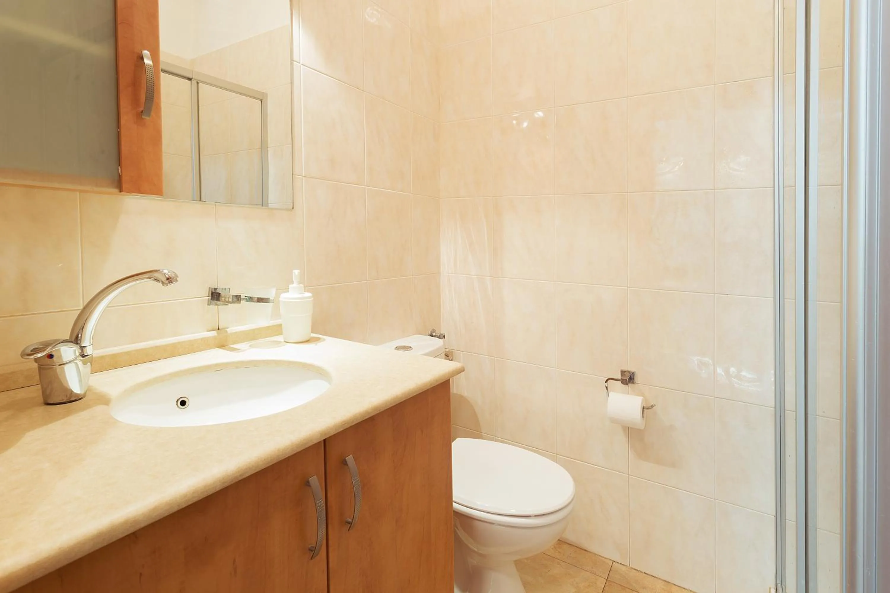 Bathroom in Colony Suites- Hananya St.