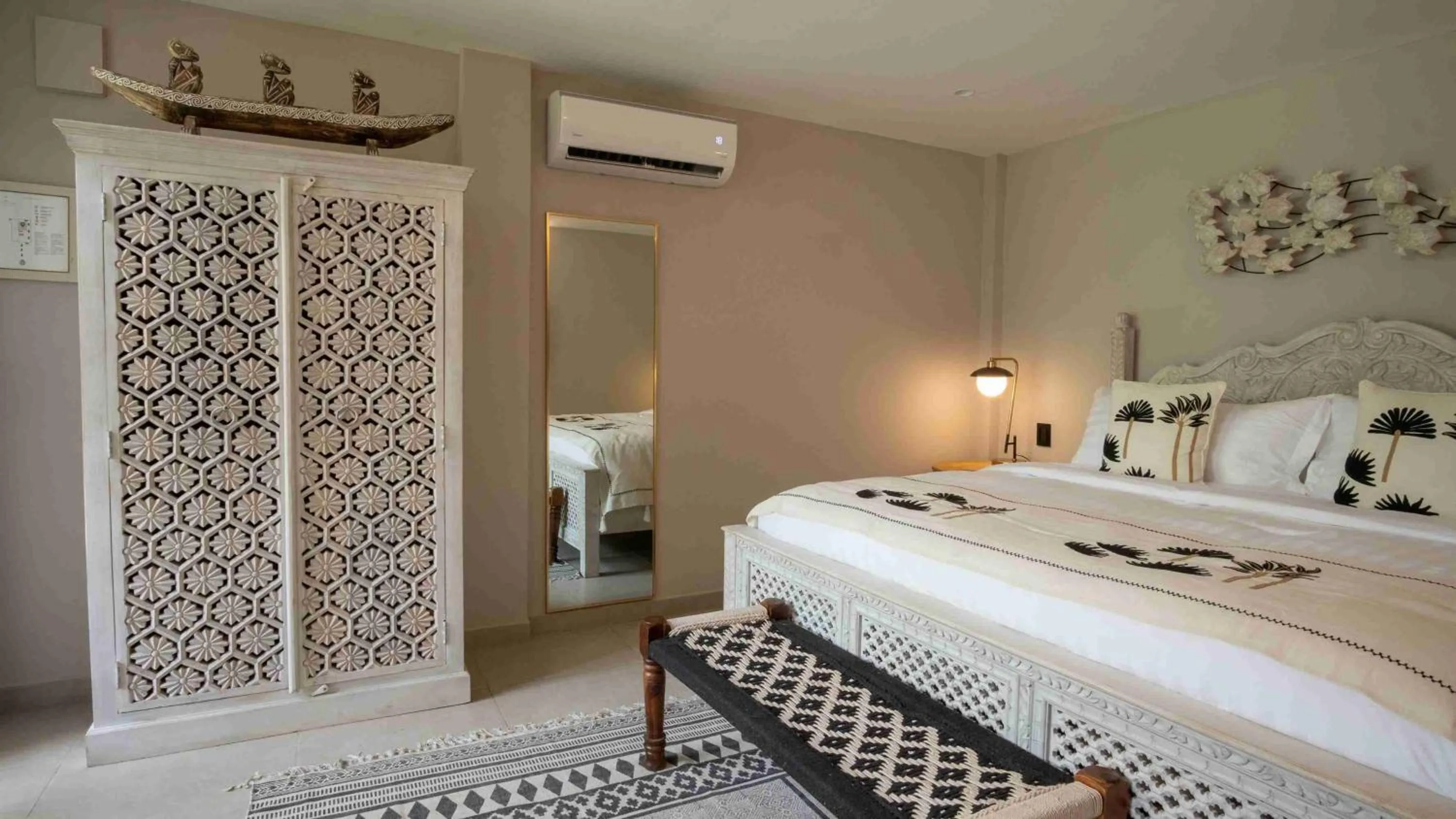 Bed in The Providence Hotel Boutique - Adults Only