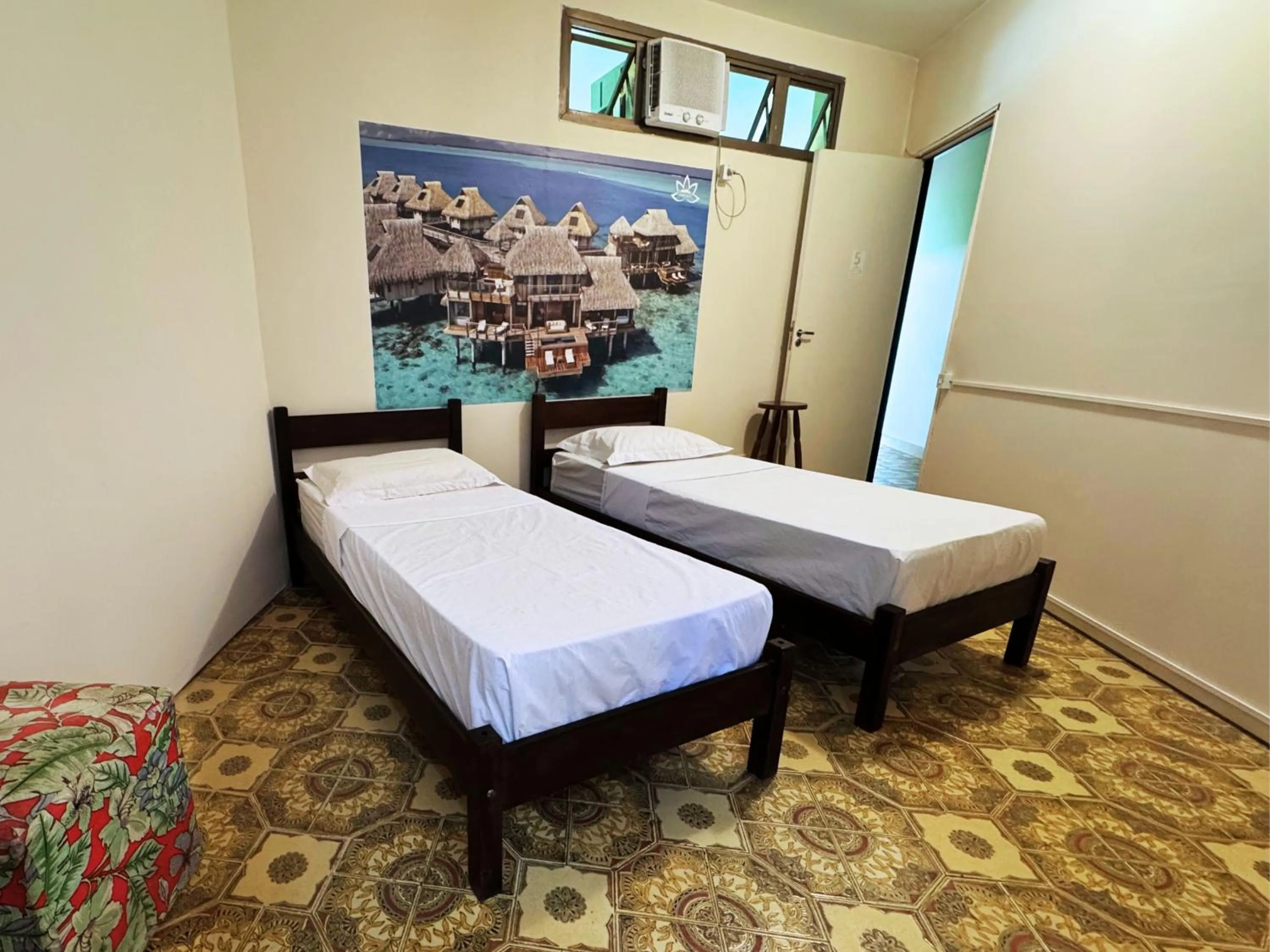 Bedroom, Bed in Tombo Beach Yoga Bem-estar