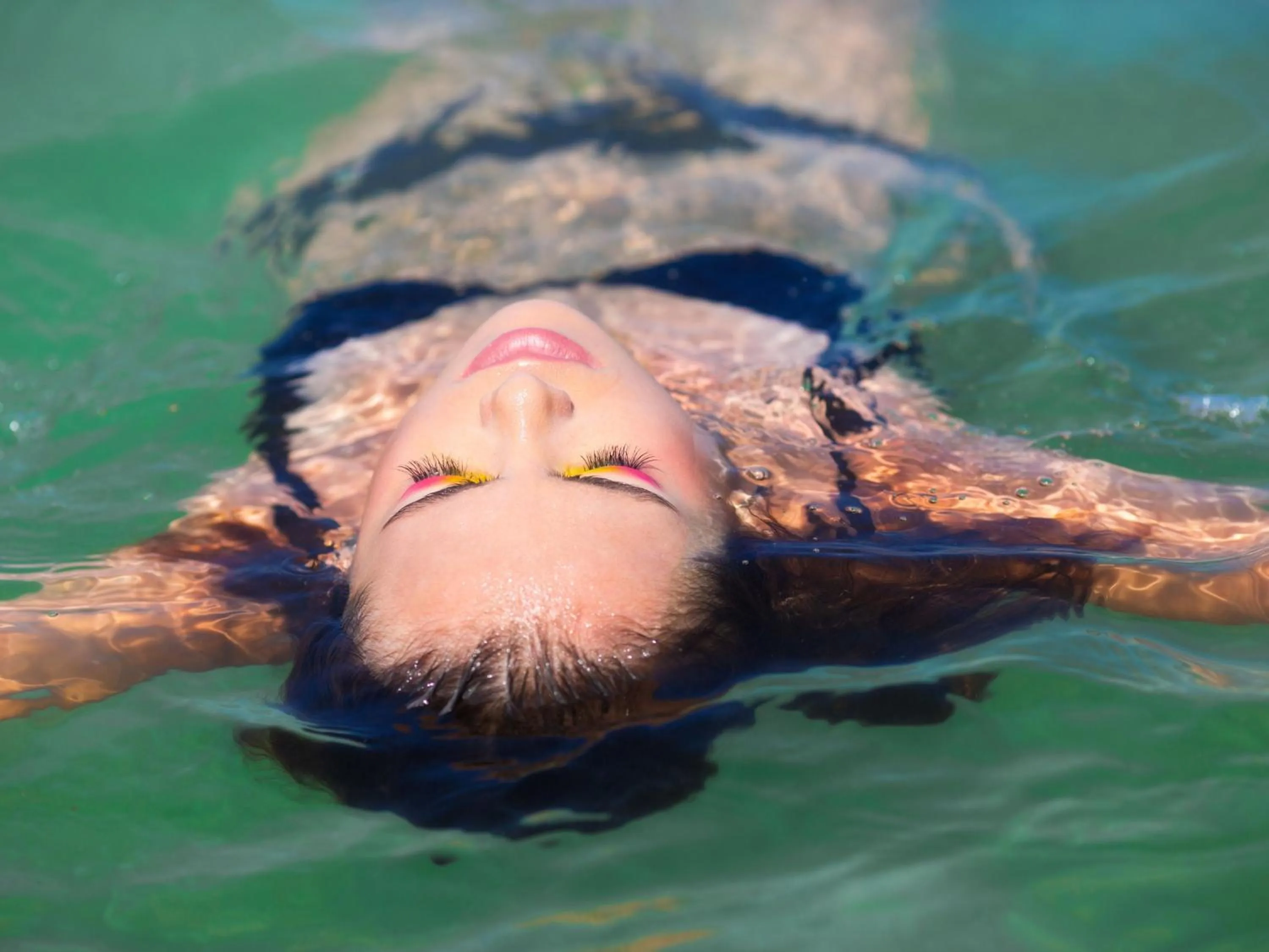 People in Tombo Beach Yoga Bem-estar