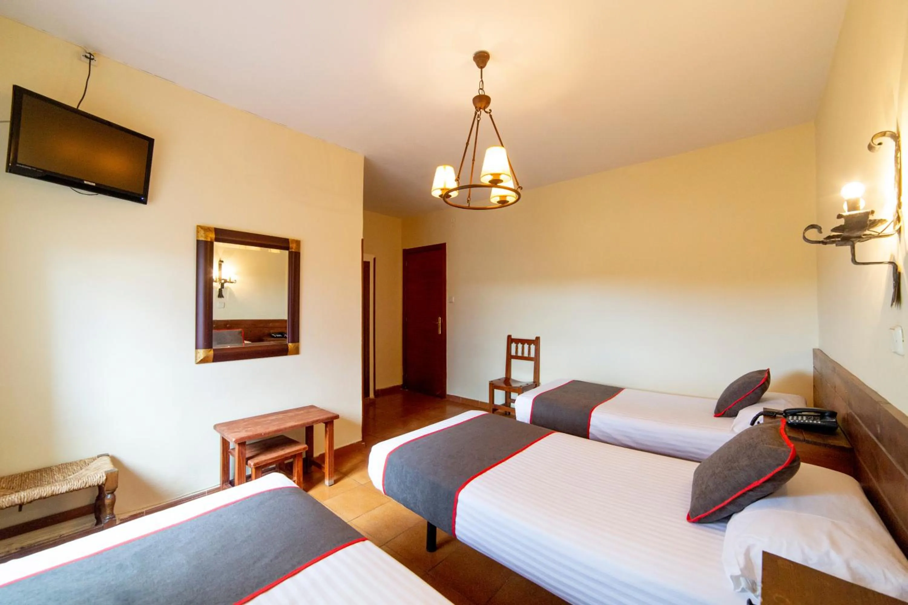 Photo of the whole room, Bed in Hotel Mavi