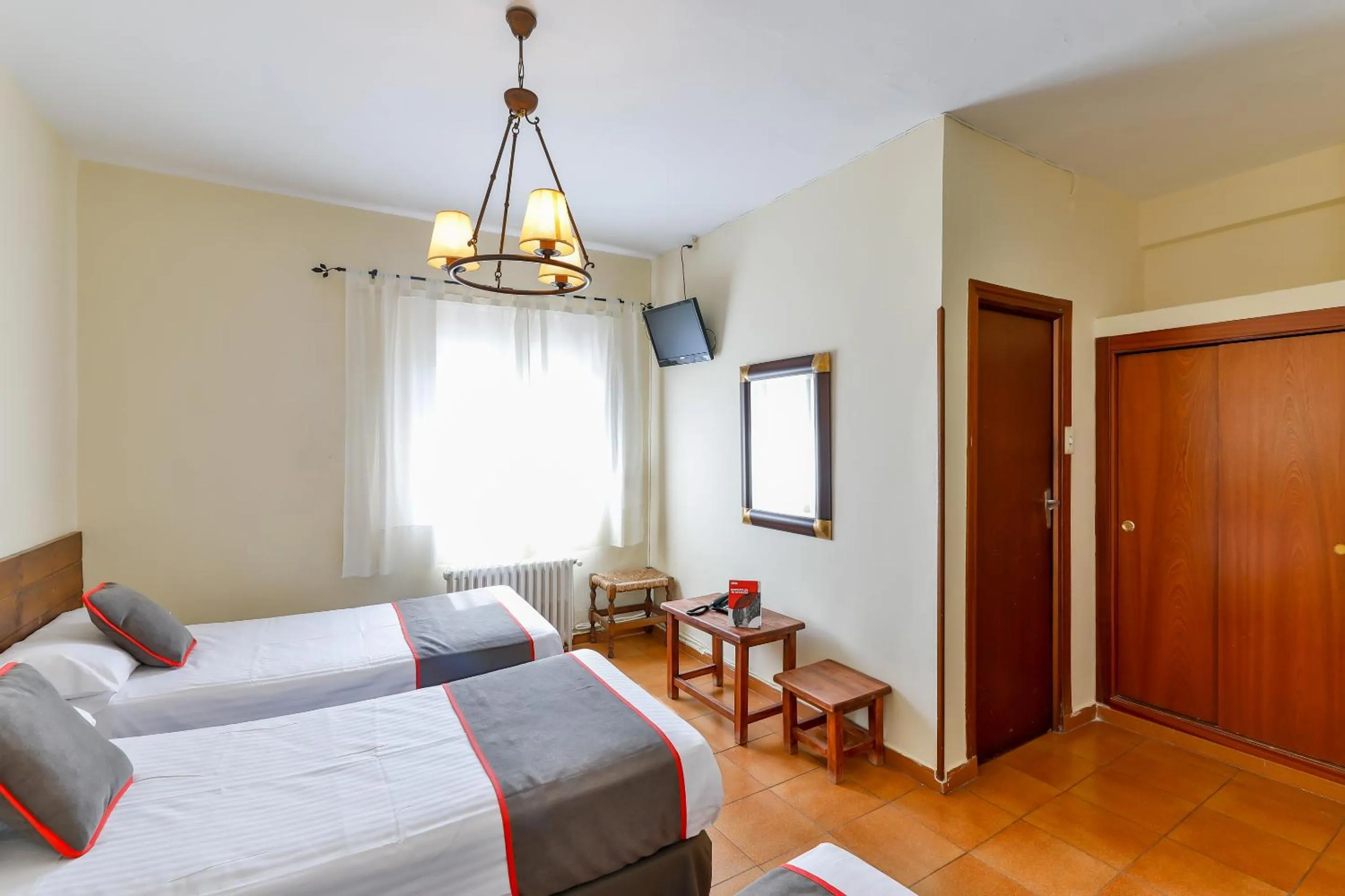 Photo of the whole room, Bed in Hotel Mavi