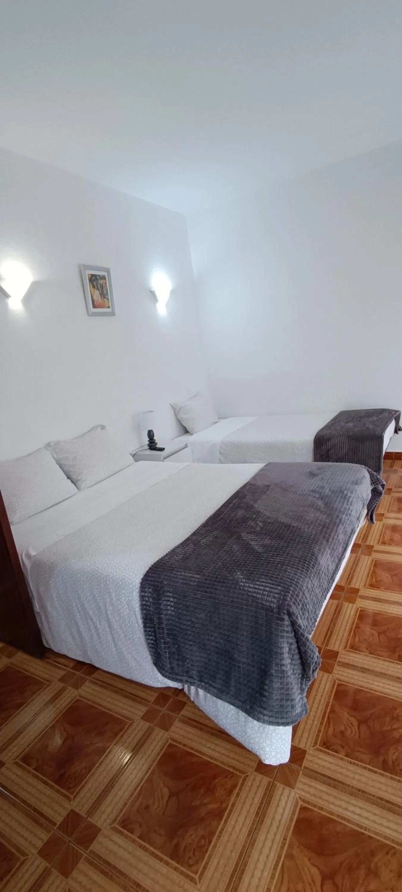 Bedroom, Bed in Residencial S. Gião