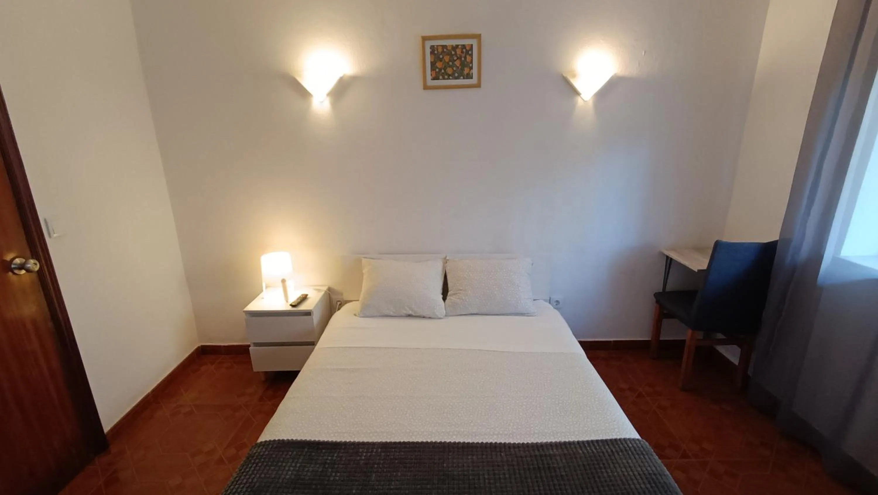 Bedroom, Bed in Residencial S. Gião