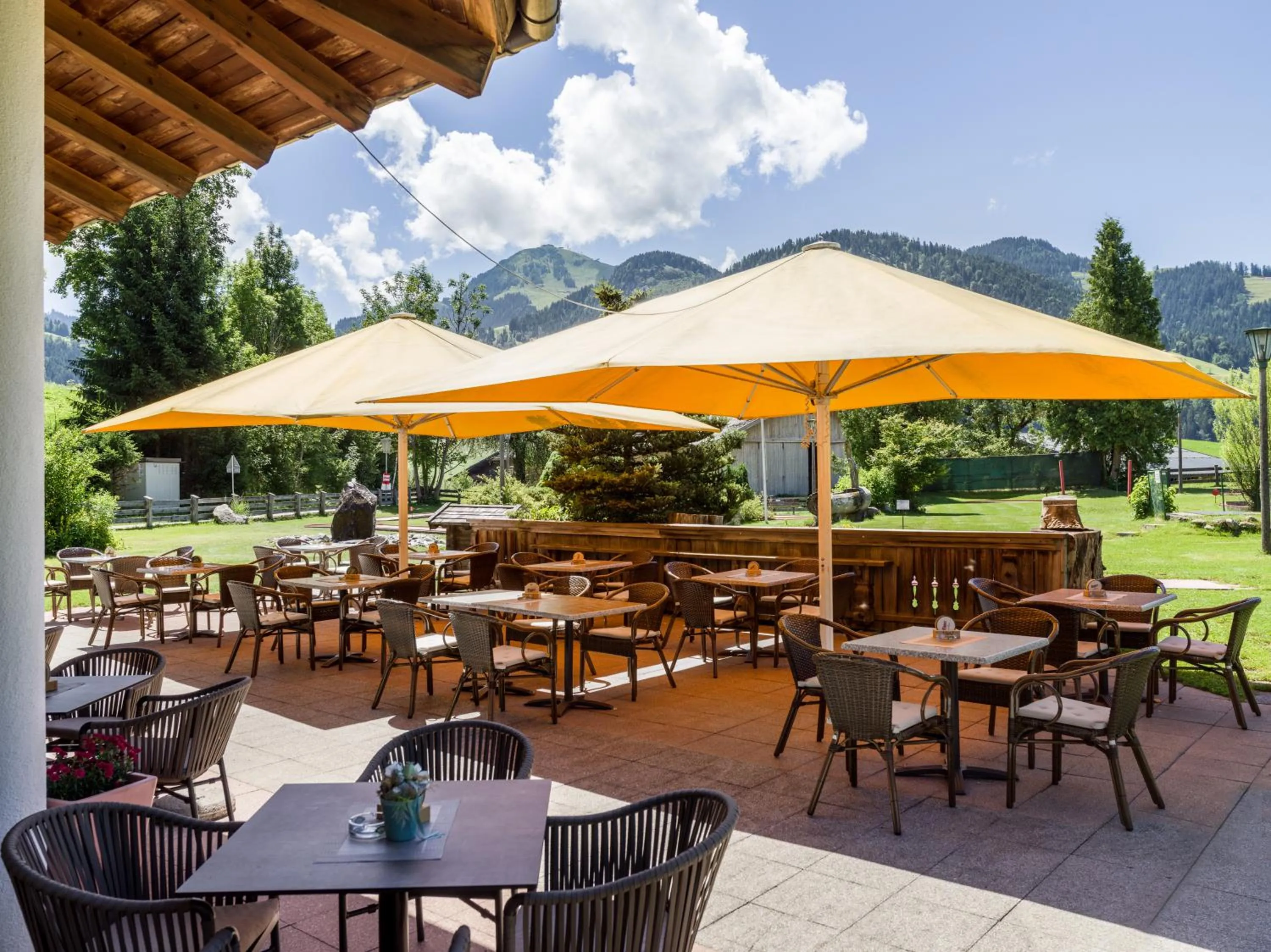 Restaurant/places to eat in Franzlhof