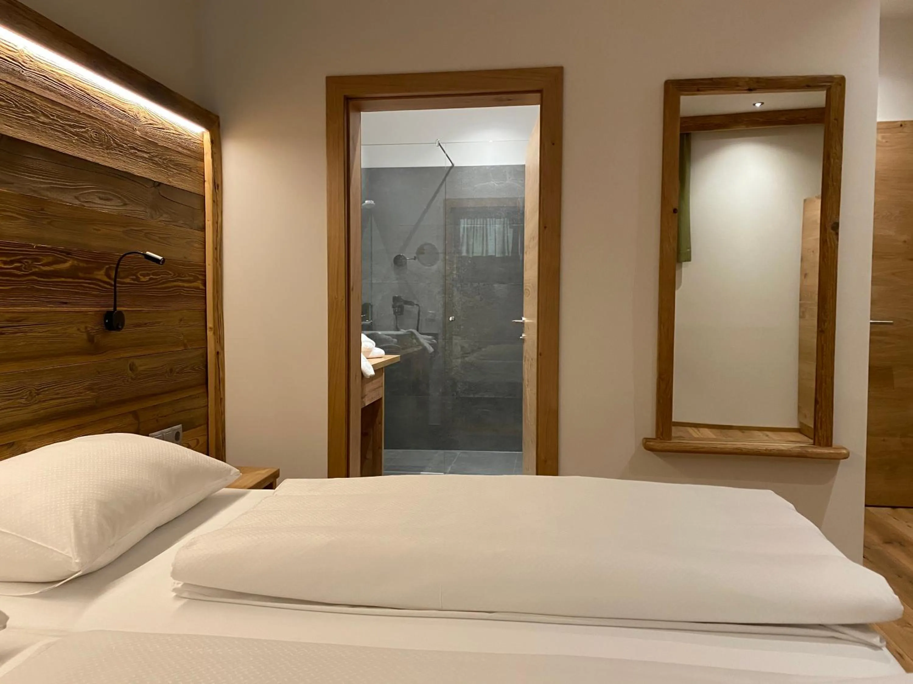 Photo of the whole room, Bed in Franzlhof