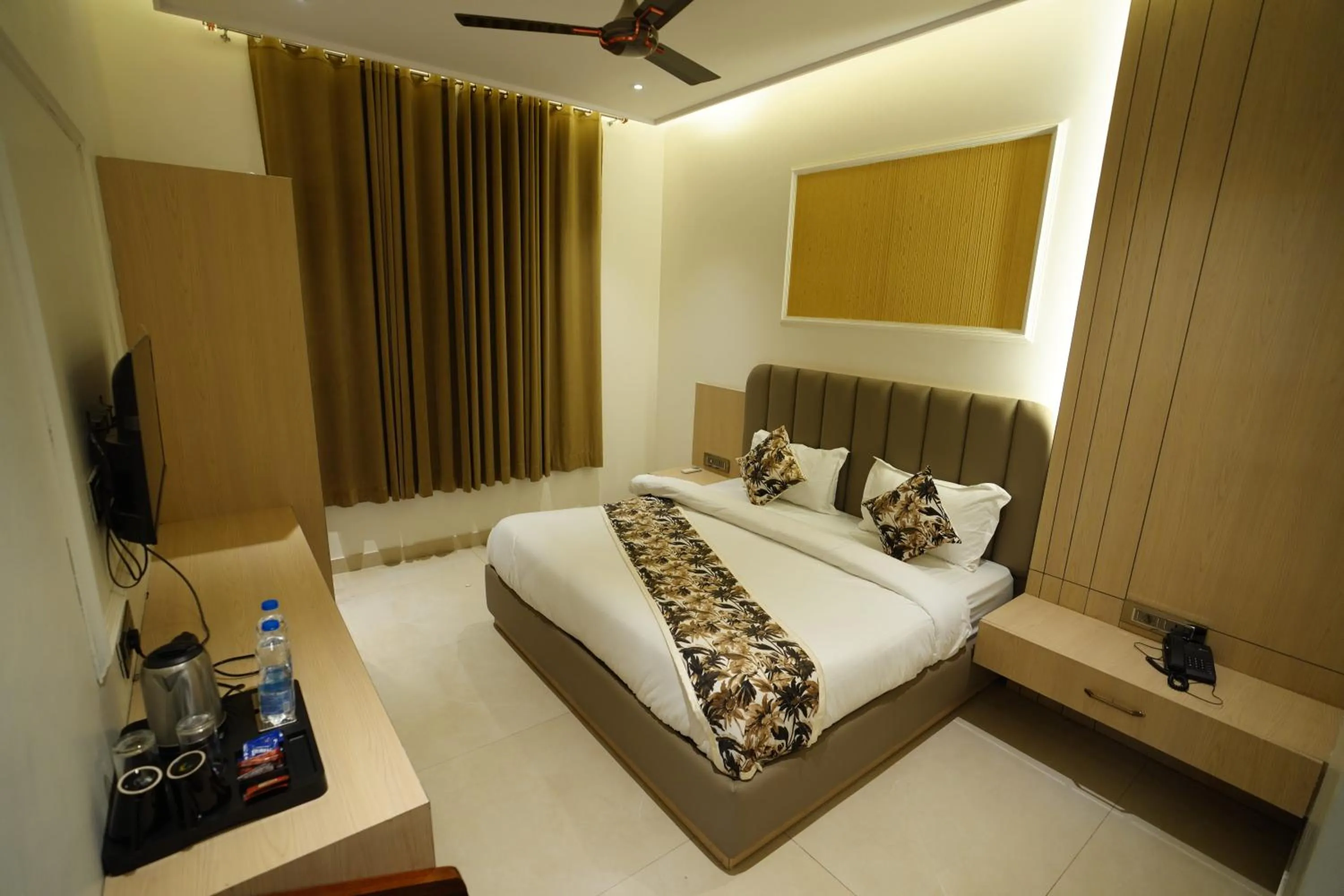 Bed in Hotel Casa Royale