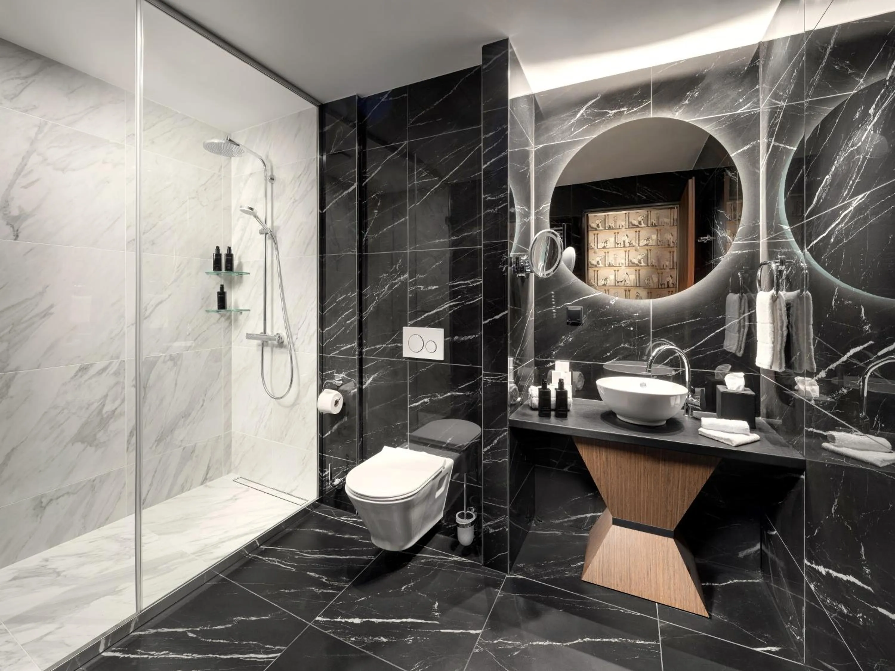 Shower in Mamaison Hotel Chain Bridge Budapest