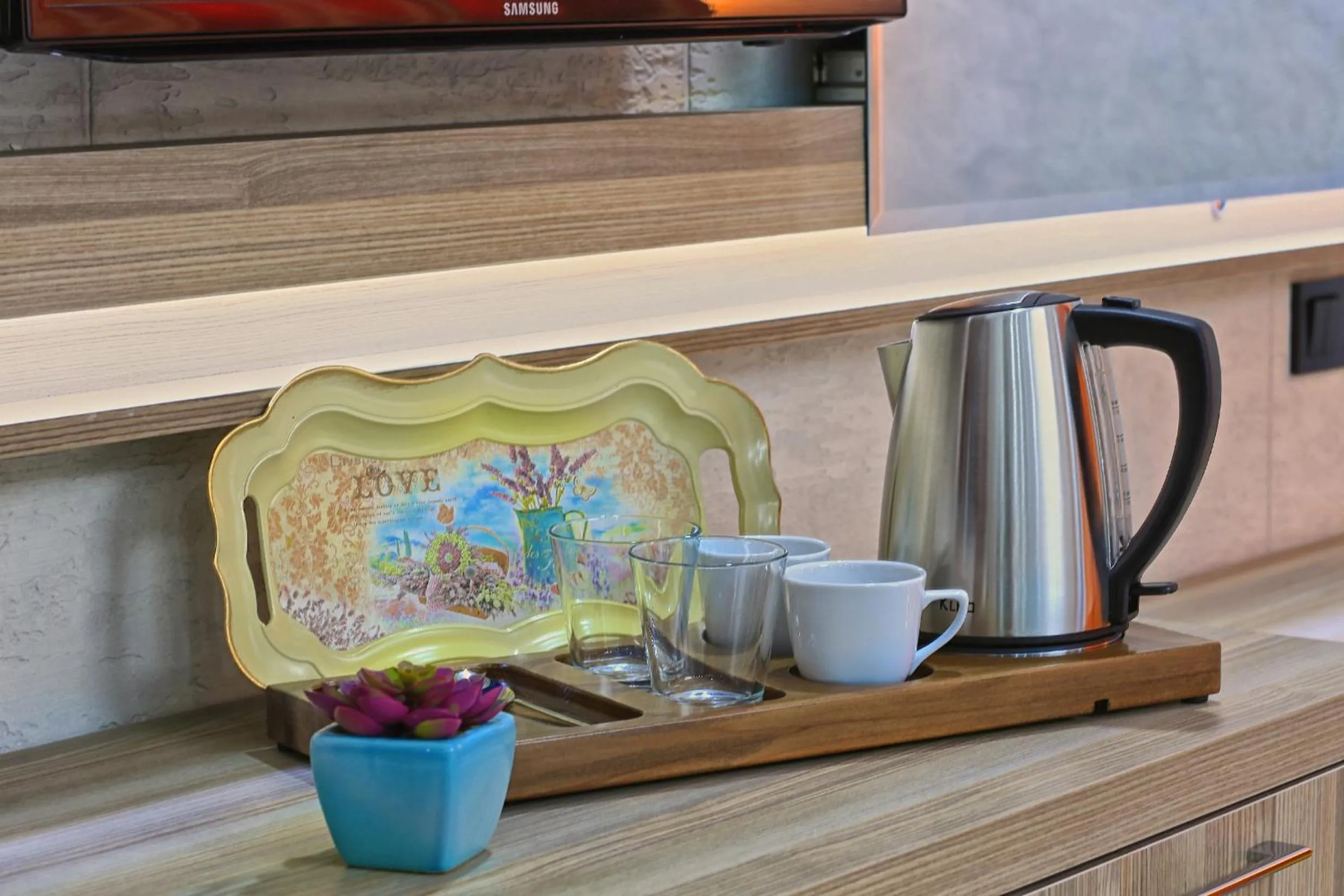 Coffee/tea facilities in Erdem City Hotel