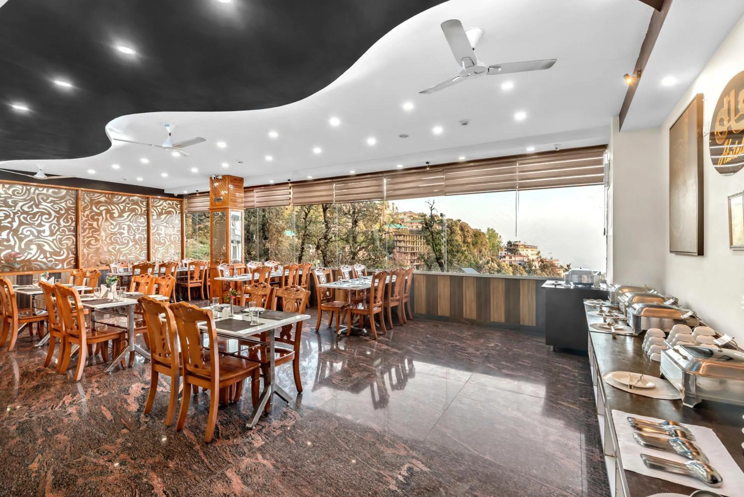 Restaurant/places to eat in Hotel Shiva Sanctuary by DLS Hotels, McLeod Ganj