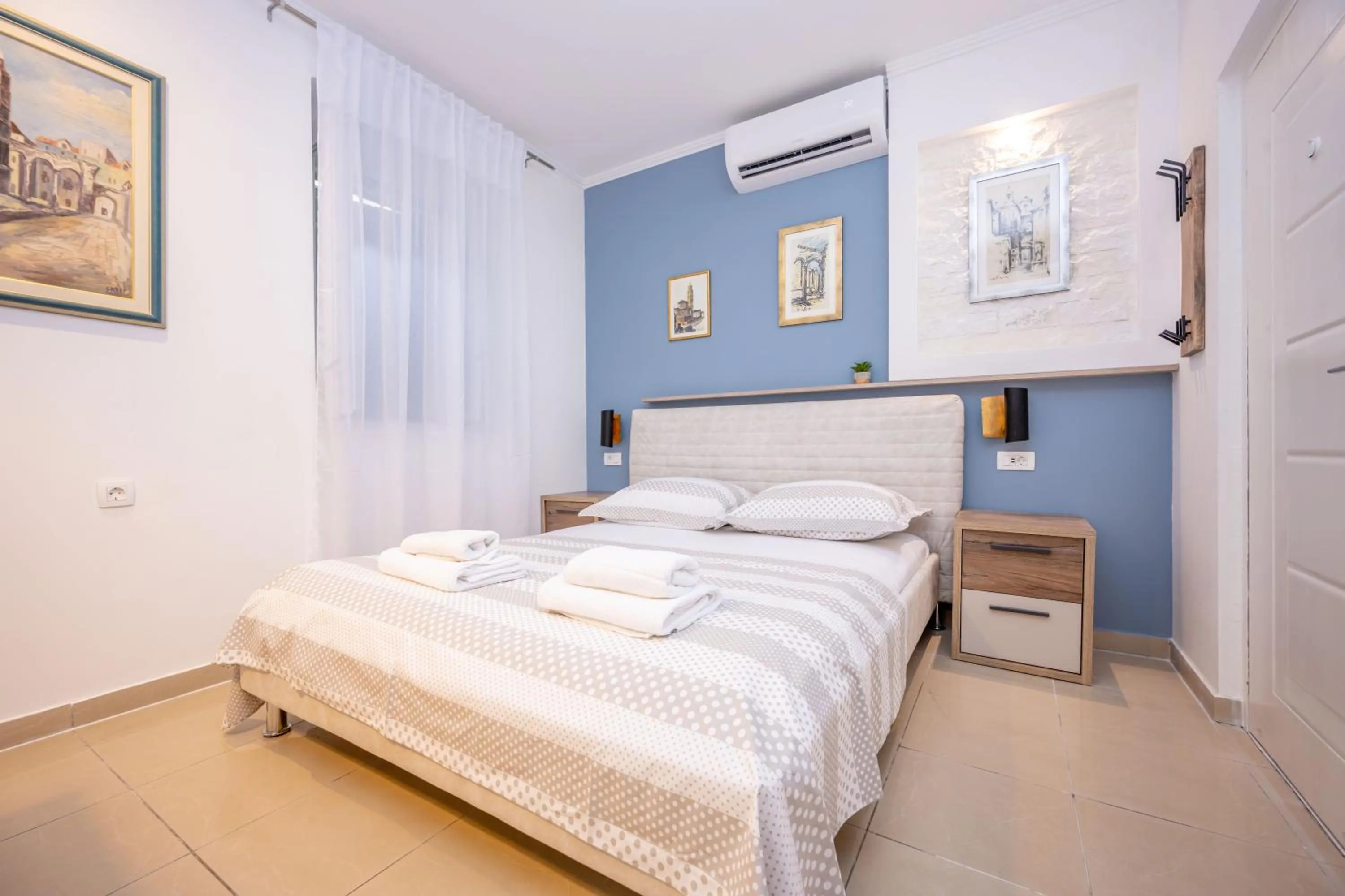 Bed in Apartment Bosanska