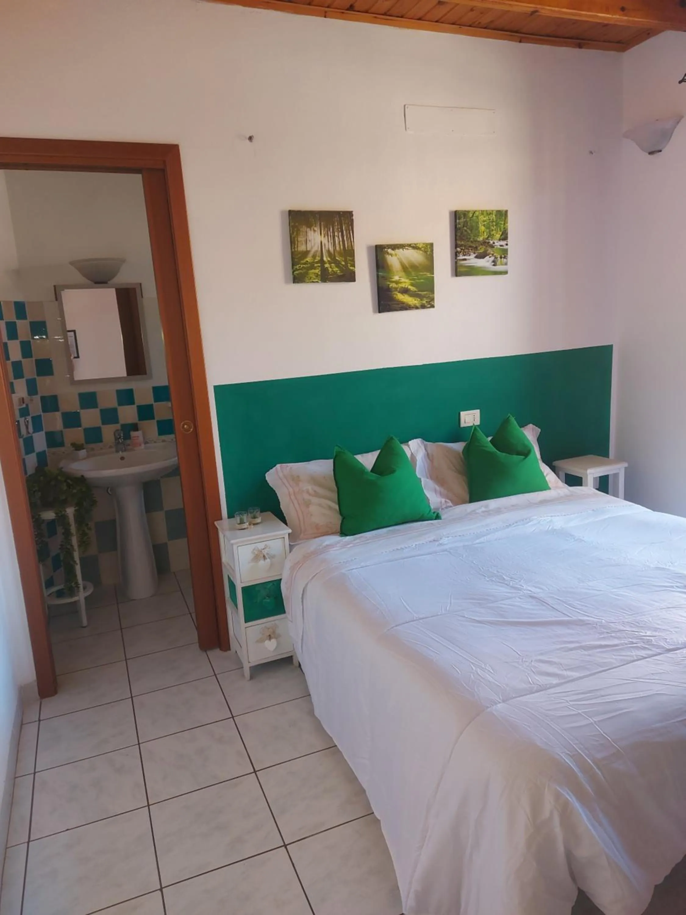 Bed in Bed and Breakfast Cala Luna