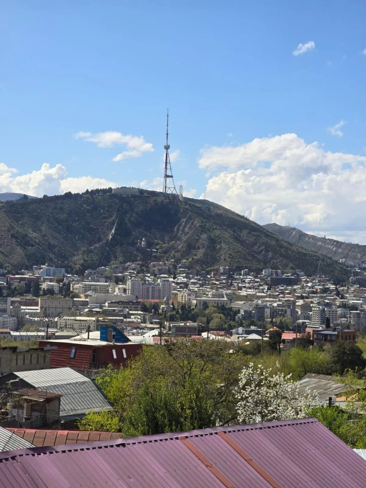 Day in Hotel Nutsa in old Tbilisi